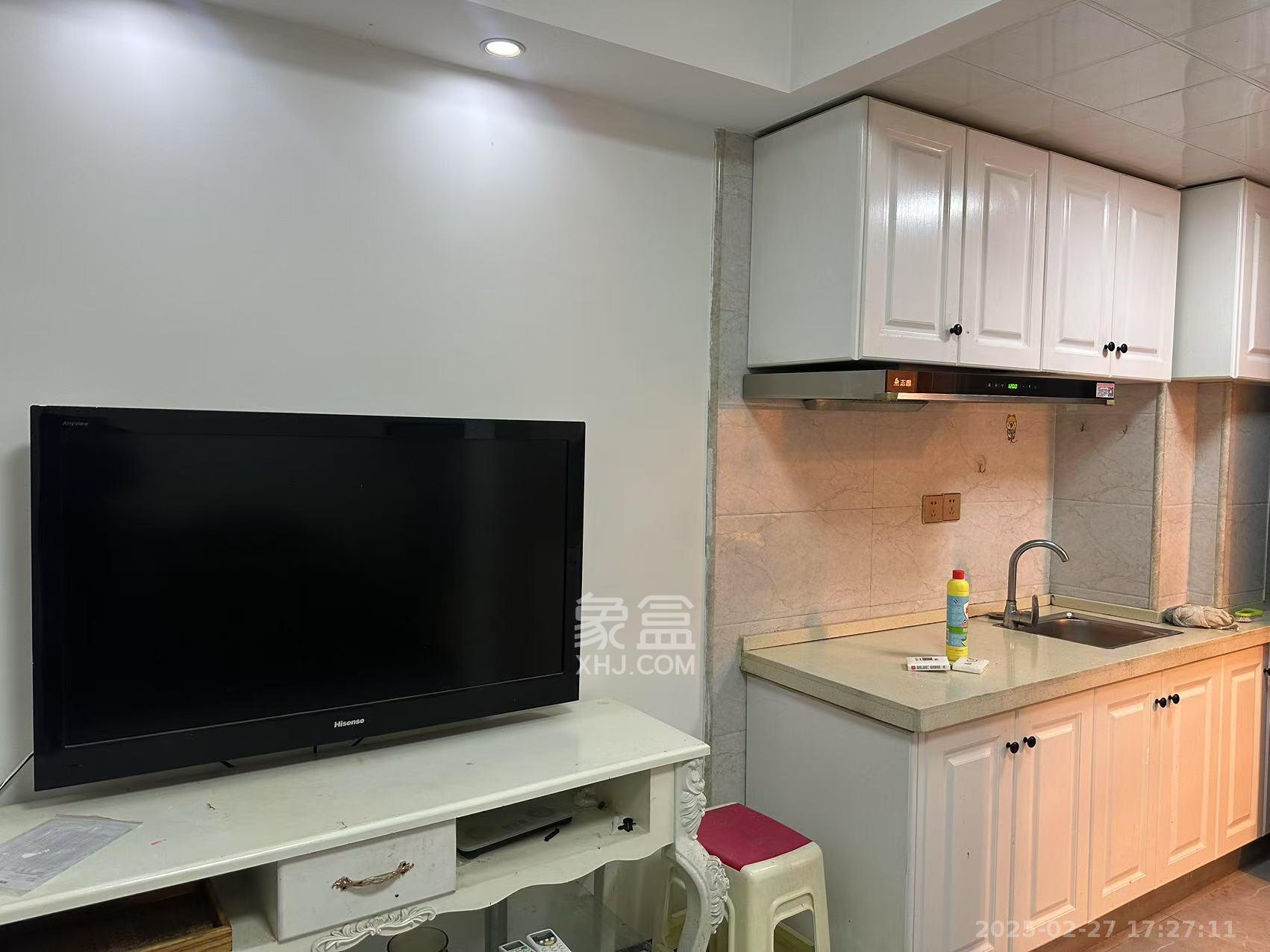 江山帝景哈佛  1室1厅1卫    1300.0元/月 江山帝景哈佛  1室1厅1卫    1300.0元/月室内图