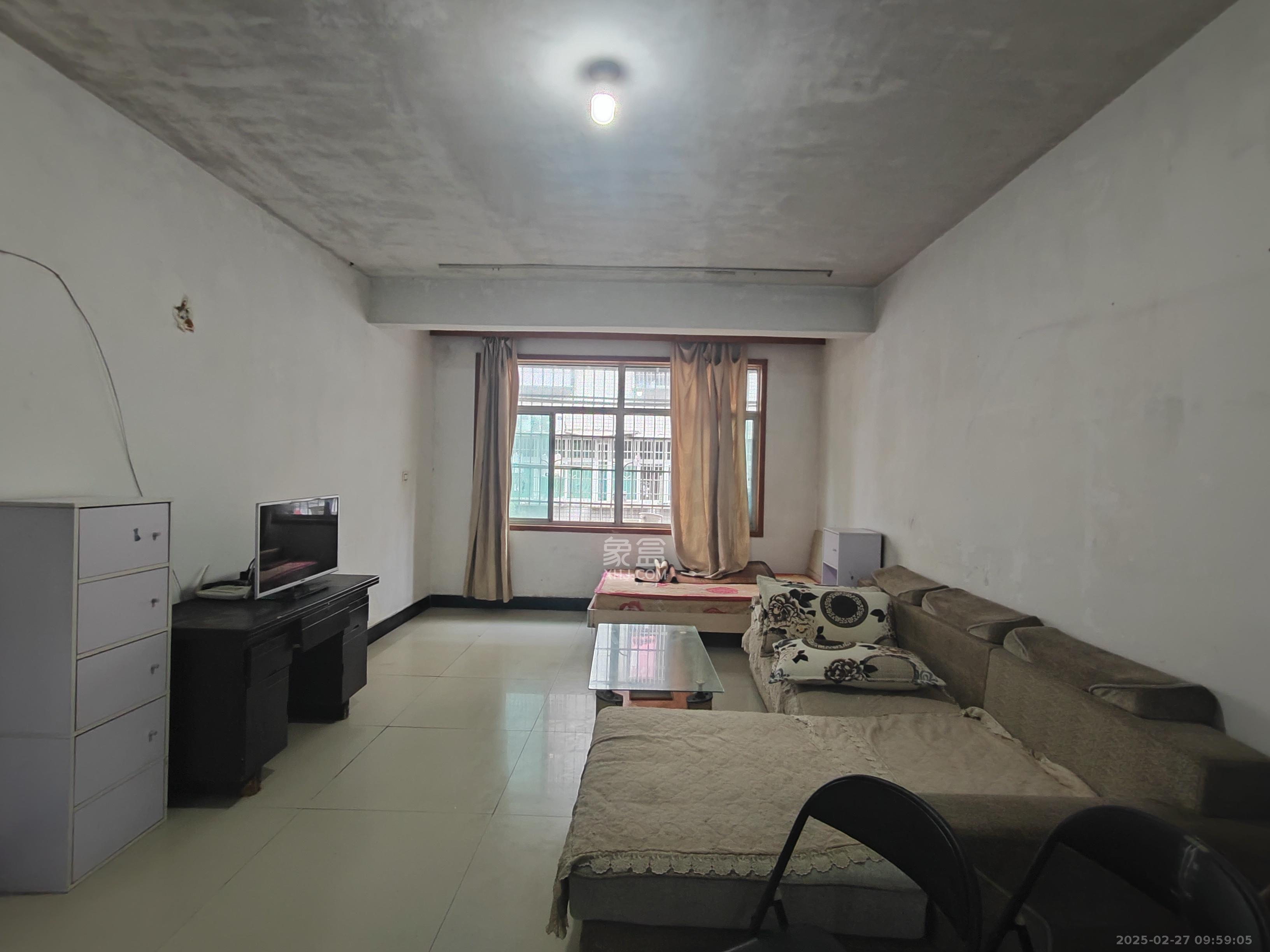 泉塘小区  2室2厅1卫    1200.0元/月室内图