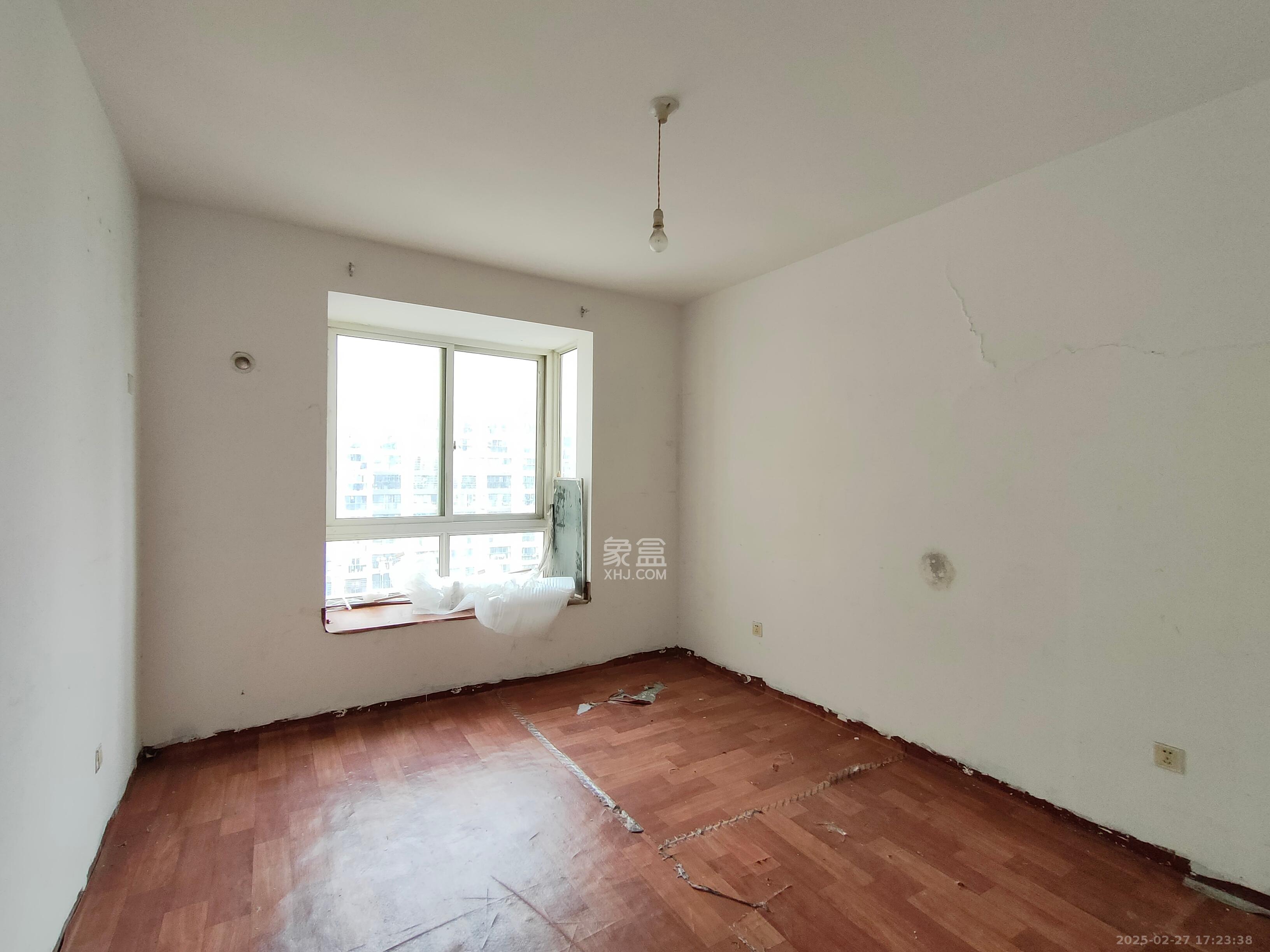 汇都公寓 3室2厅2卫 2000.0元/月 汇都公寓 3室2厅2卫 2000.0元/月室内图