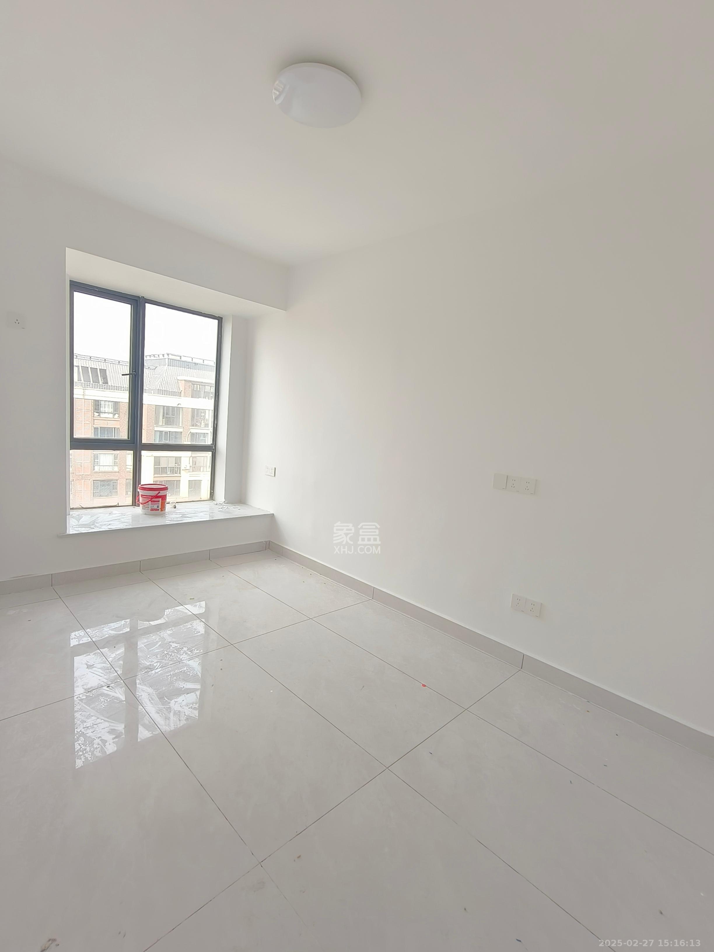 五矿紫湖香醍 3室2厅2卫 2800.0元/月 五矿紫湖香醍 3室2厅2卫 2800.0元/月室内图