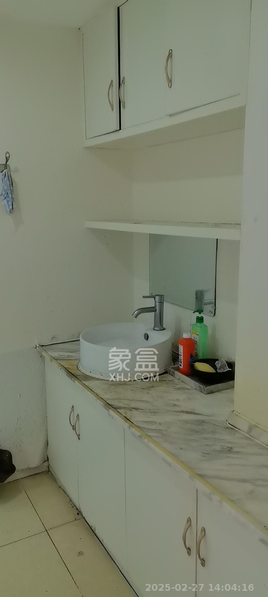 阳光锦城 1室1厅1卫 1300.0元/月 阳光锦城 1室1厅1卫 1300.0元/月室内图