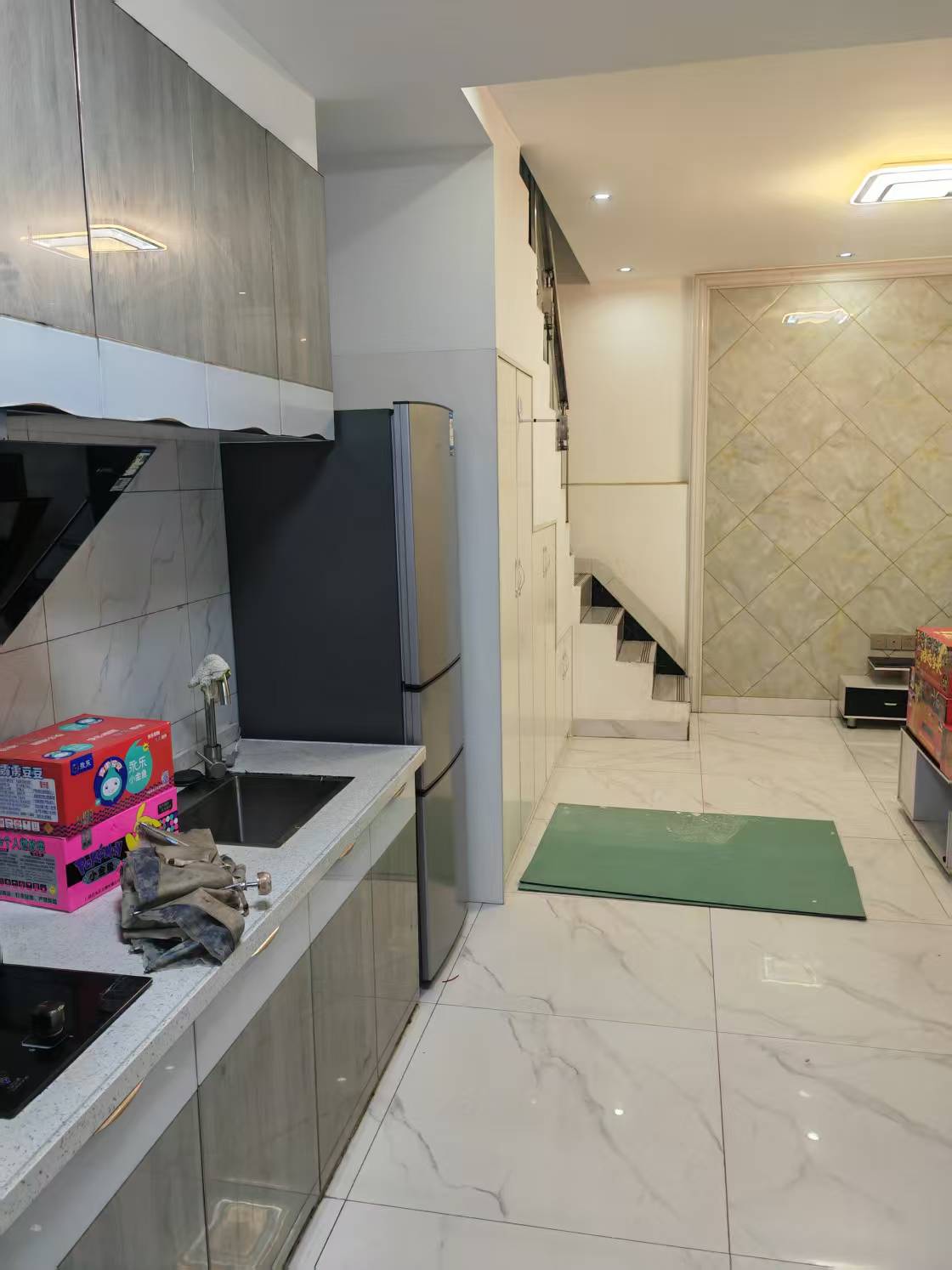 东城国际  2室1厅1卫    1200.0元/月 东城国际  2室1厅1卫    1200.0元/月室内图