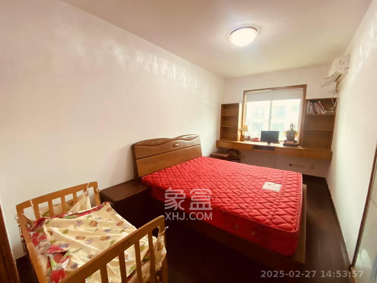 万事佳景园  4室3厅2卫   2800.00元/月室内图