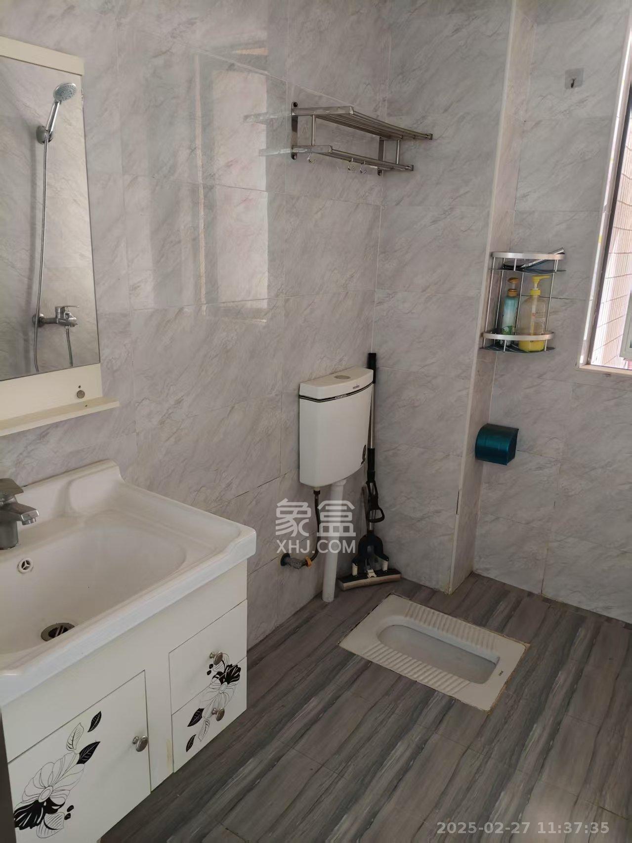 金湘苑(星澜之悦) 4室2厅2卫 2000.0元/月 金湘苑(星澜之悦) 4室2厅2卫 2000.0元/月室内图