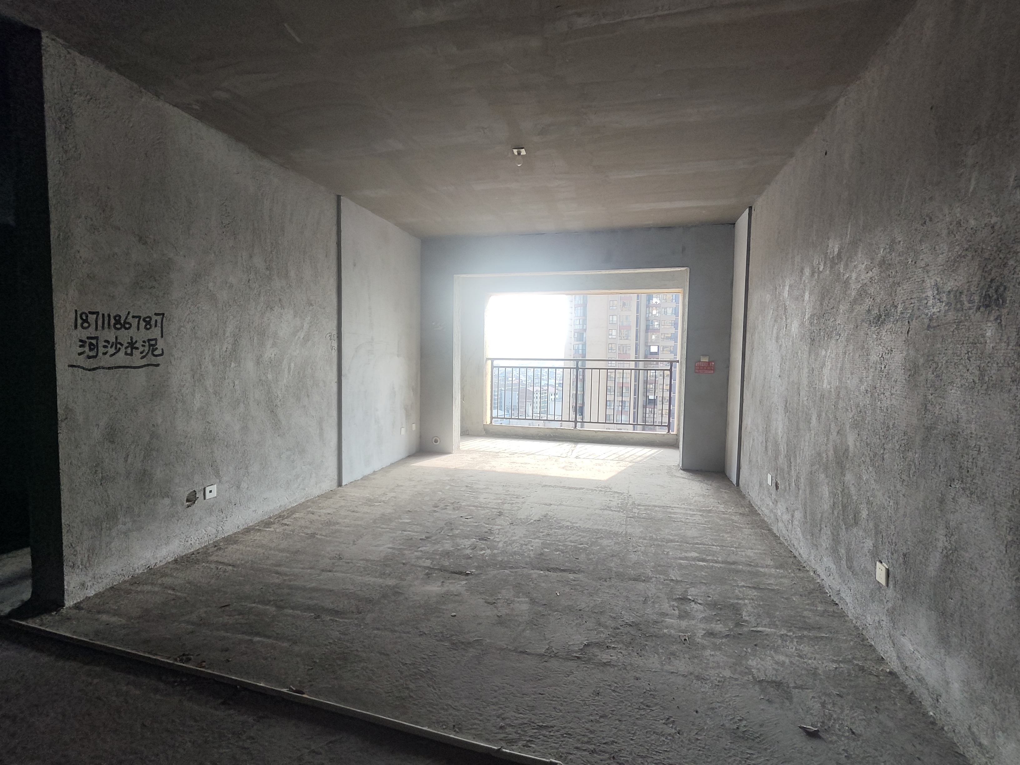 涟水和城 3室2厅2卫 59.8万 涟水和城 3室2厅2卫 59.8万客厅