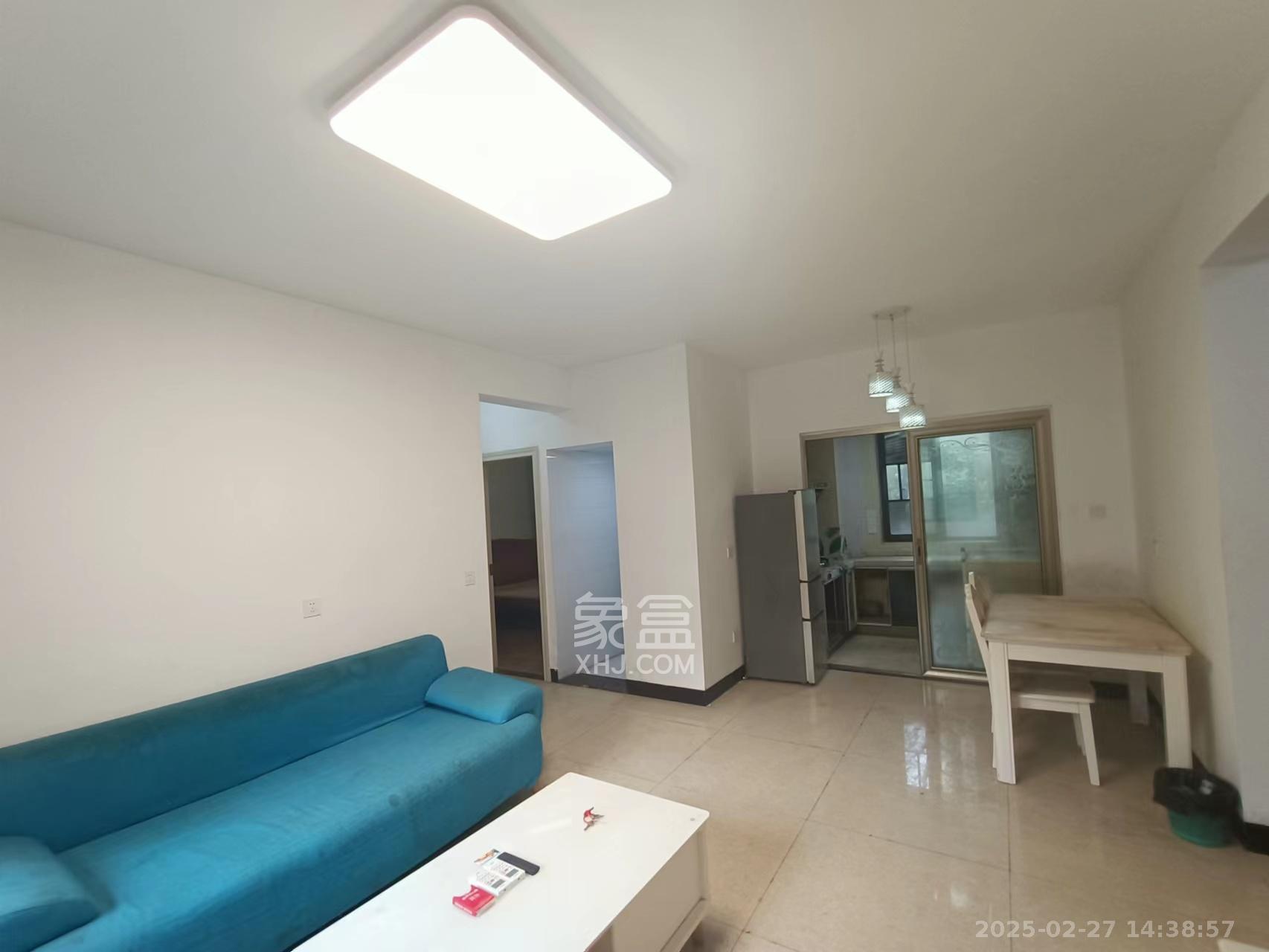 荣盛花语书苑  3室2厅1卫    2600.0元/月室内图