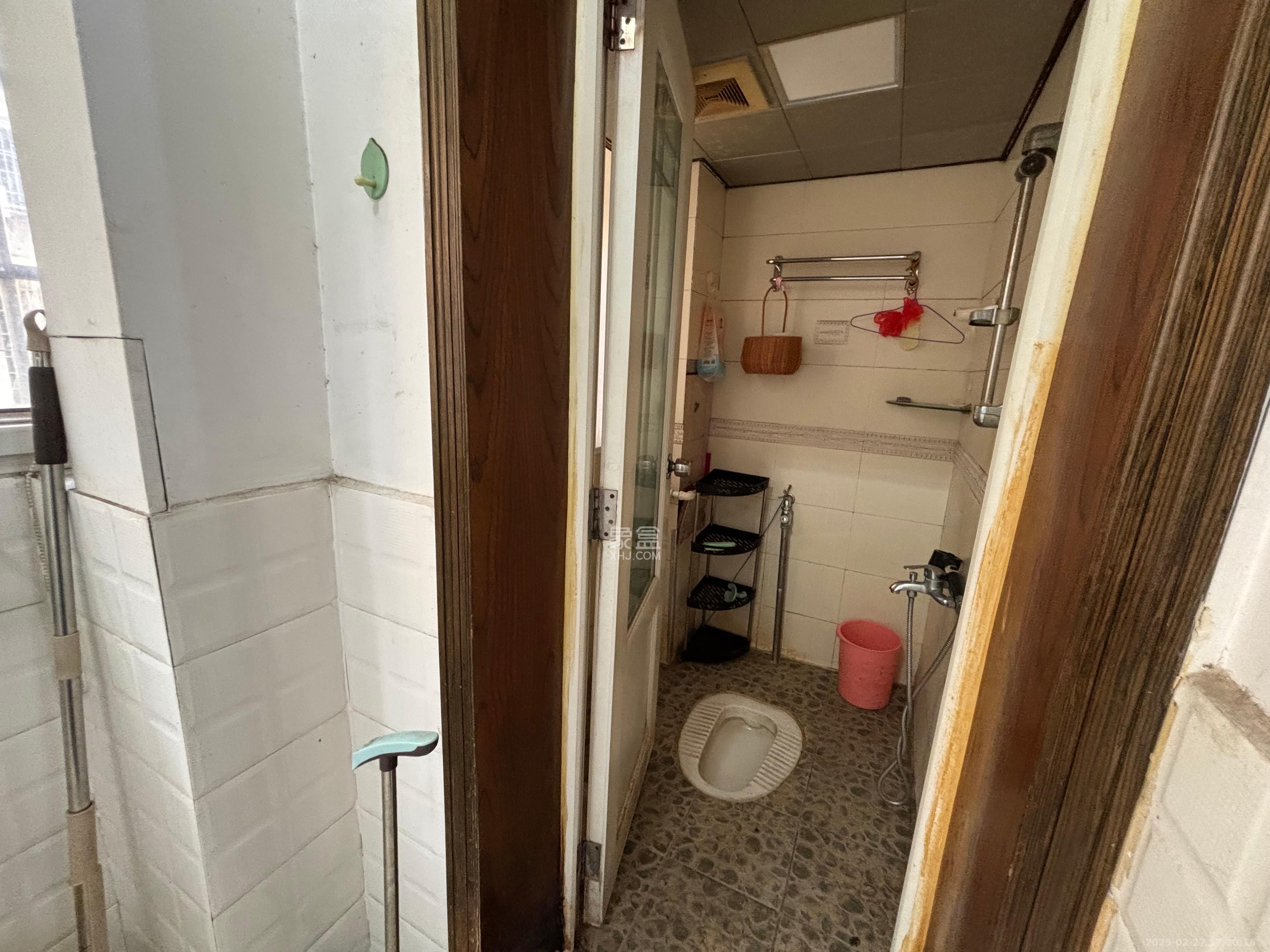 富绿新村 3室2厅2卫 1600.0元/月 富绿新村 3室2厅2卫 1600.0元/月室内图