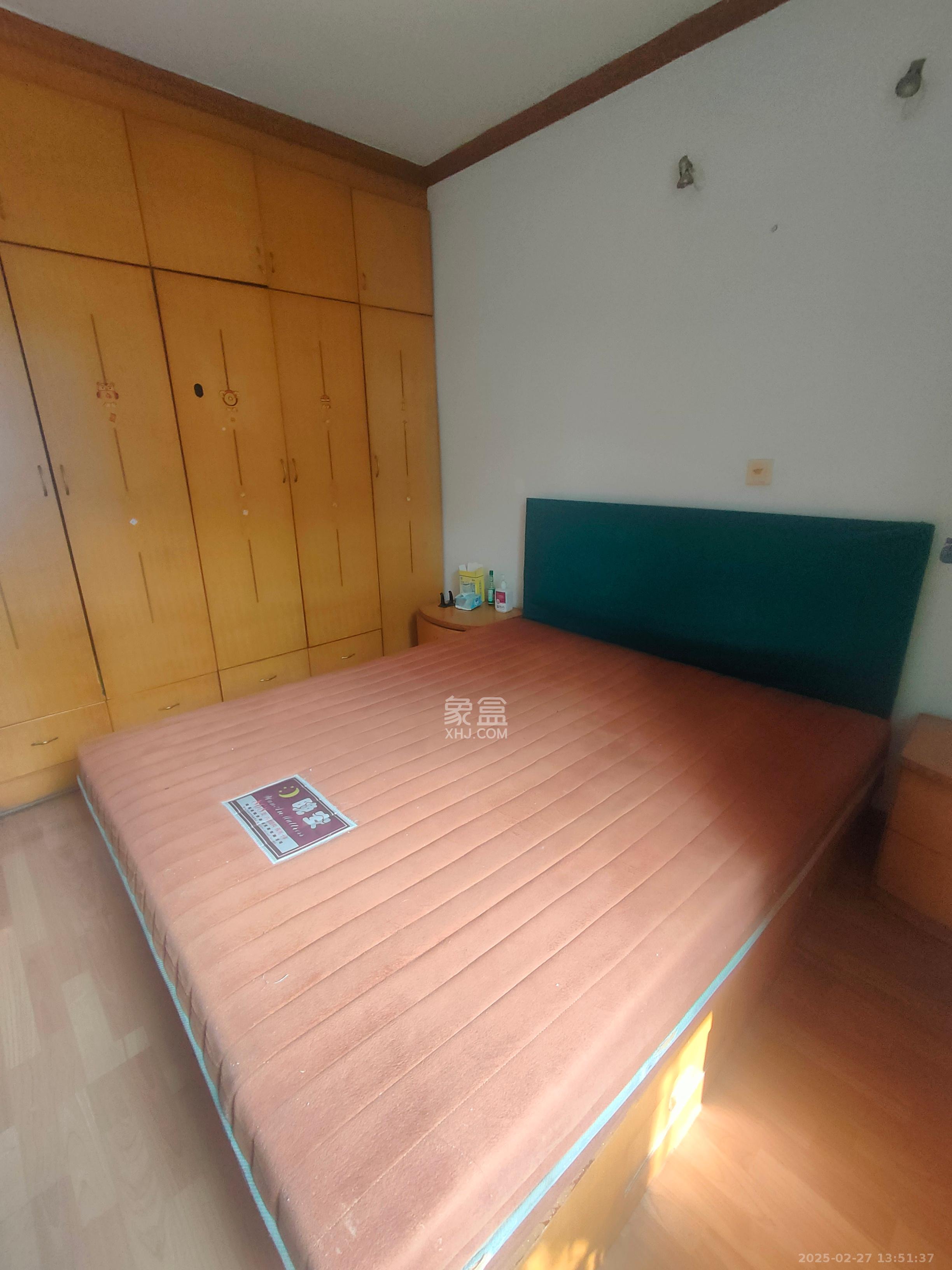 茶园坡社区(原王家冲社区)  2室2厅1卫   1300.00元/月室内图