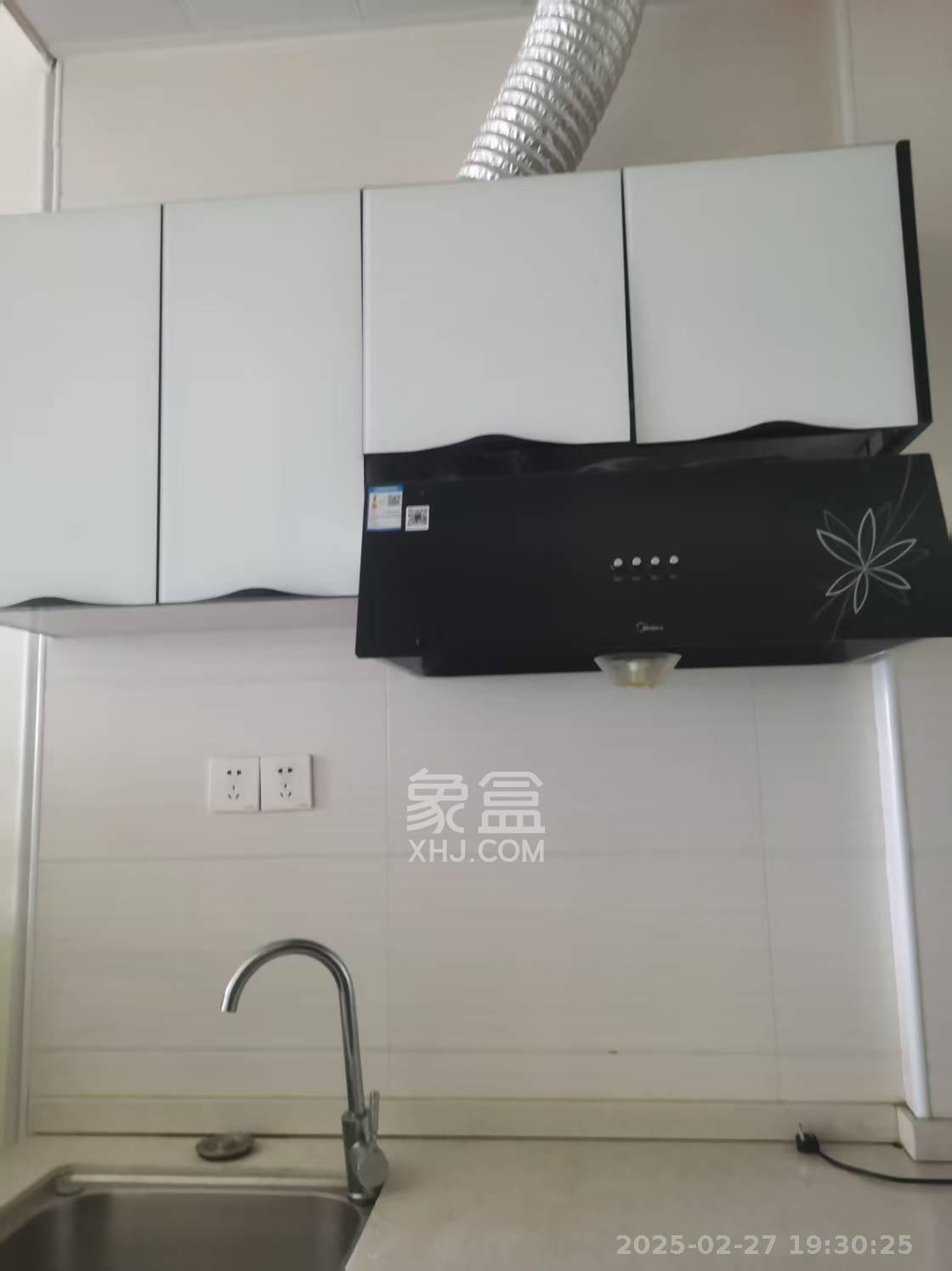 华侨假日中心(晟华苑) 1室1厅1卫 1550.0元/月 华侨假日中心(晟华苑) 1室1厅1卫 1550.0元/月户型图