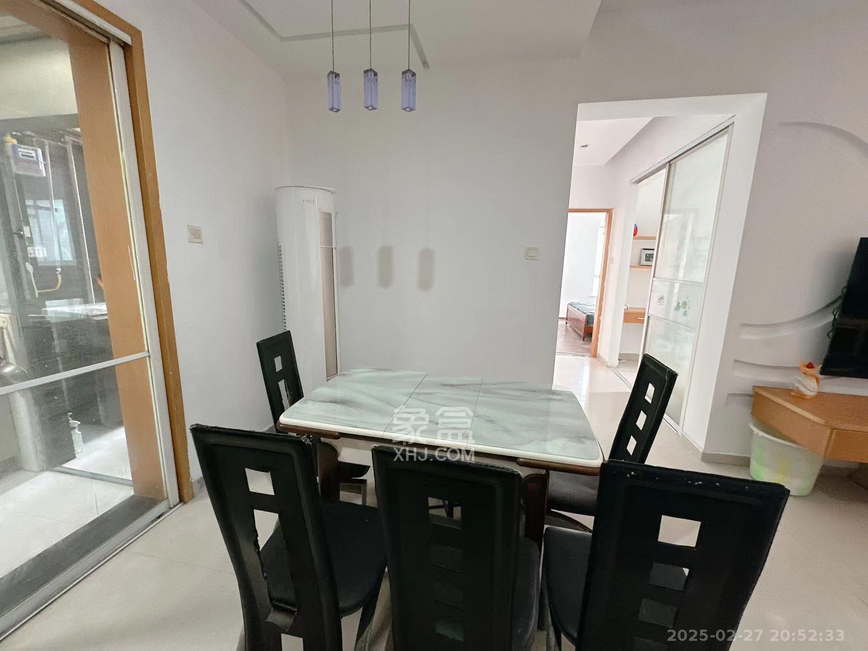 滨江君悦香邸 1室0厅0卫 2300.0元/月 滨江君悦香邸 1室0厅0卫 2300.0元/月室内图