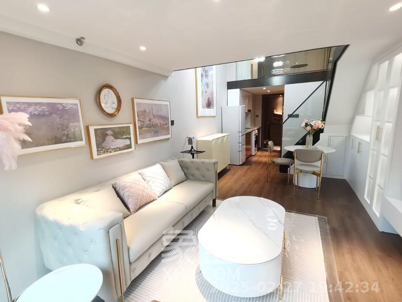 达美寰宇中心 1室1厅1卫 3300.0元/月 达美寰宇中心 1室1厅1卫 3300.0元/月室内图