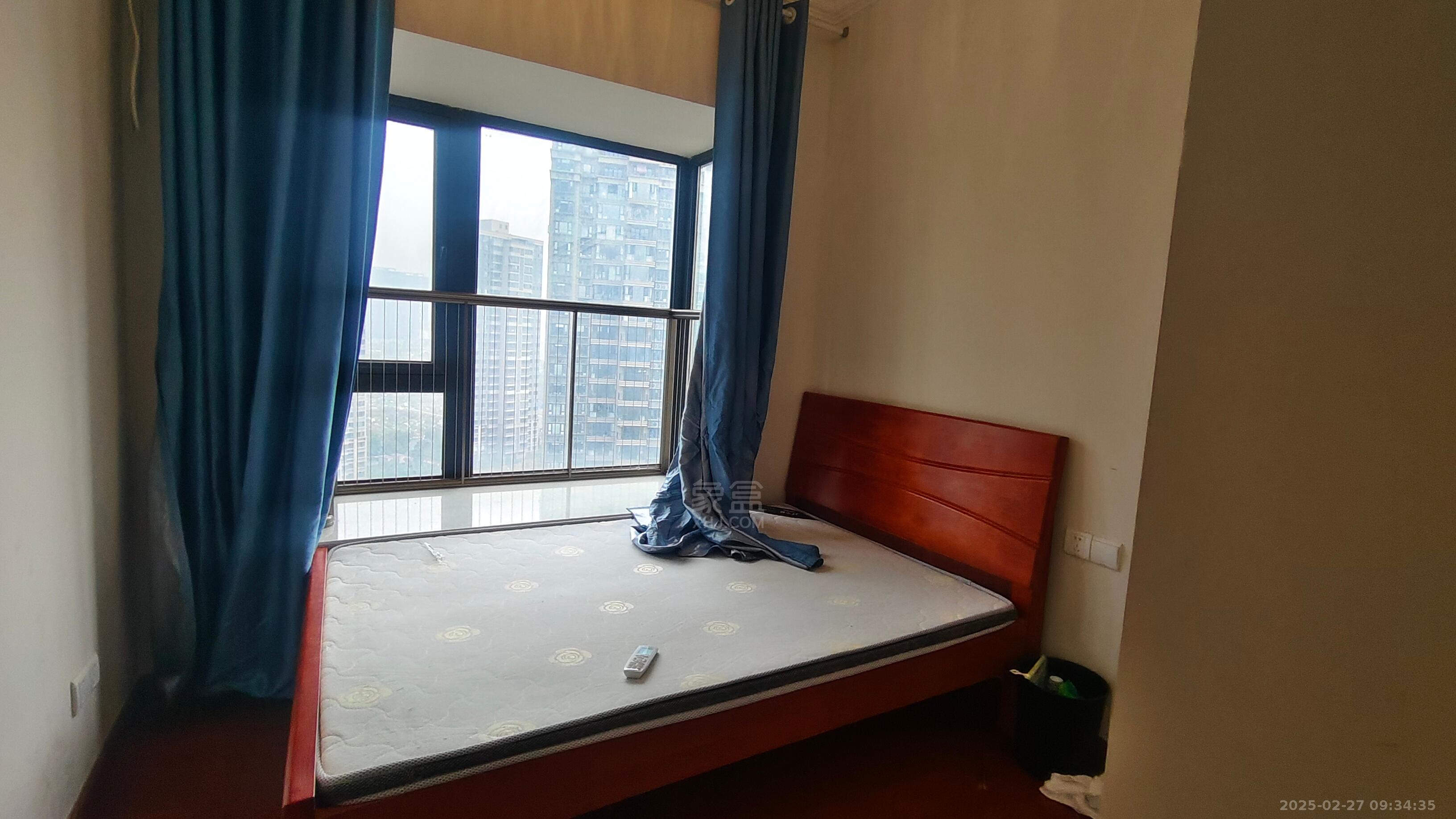 恒大林溪郡 4室2厅1卫 2500.0元/月 恒大林溪郡 4室2厅1卫 2500.0元/月室内图