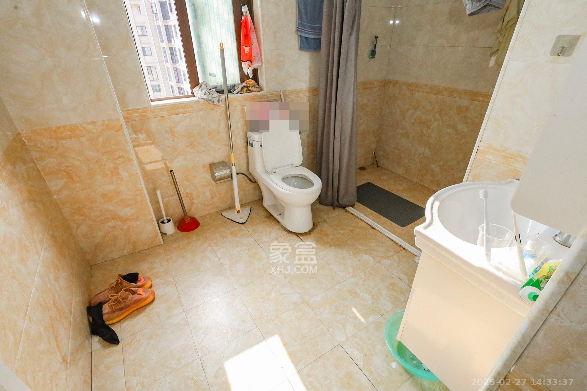 阳光丽城二期 4室2厅2卫 3000.0元/月 阳光丽城二期 4室2厅2卫 3000.0元/月室内图