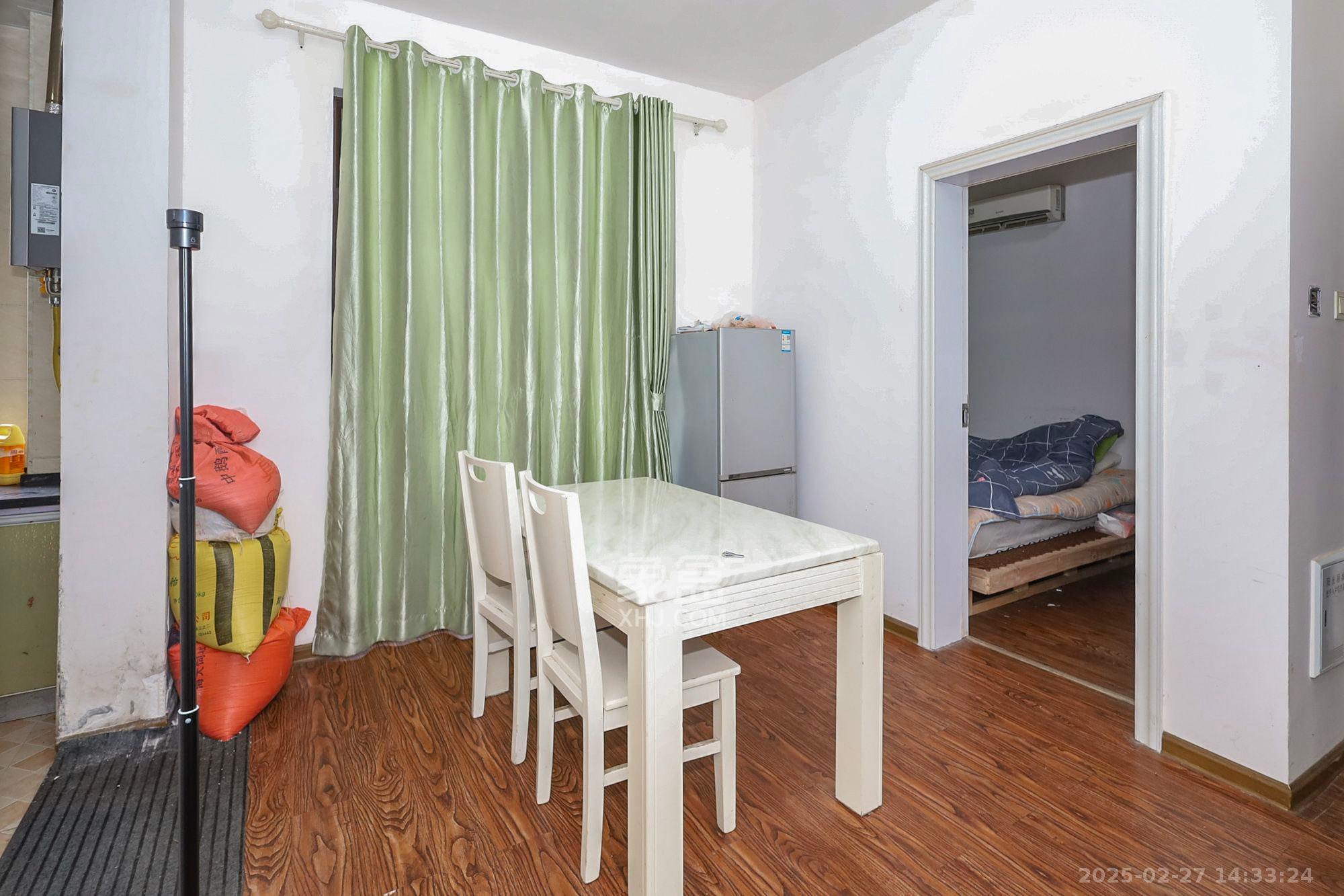 阳光丽城二期 4室2厅2卫 3000.0元/月 阳光丽城二期 4室2厅2卫 3000.0元/月室内图