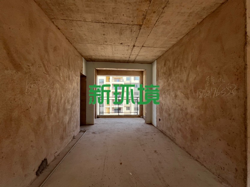 空港新城二期 4室2厅2卫 54.8万 空港新城二期 4室2厅2卫 54.8万客厅