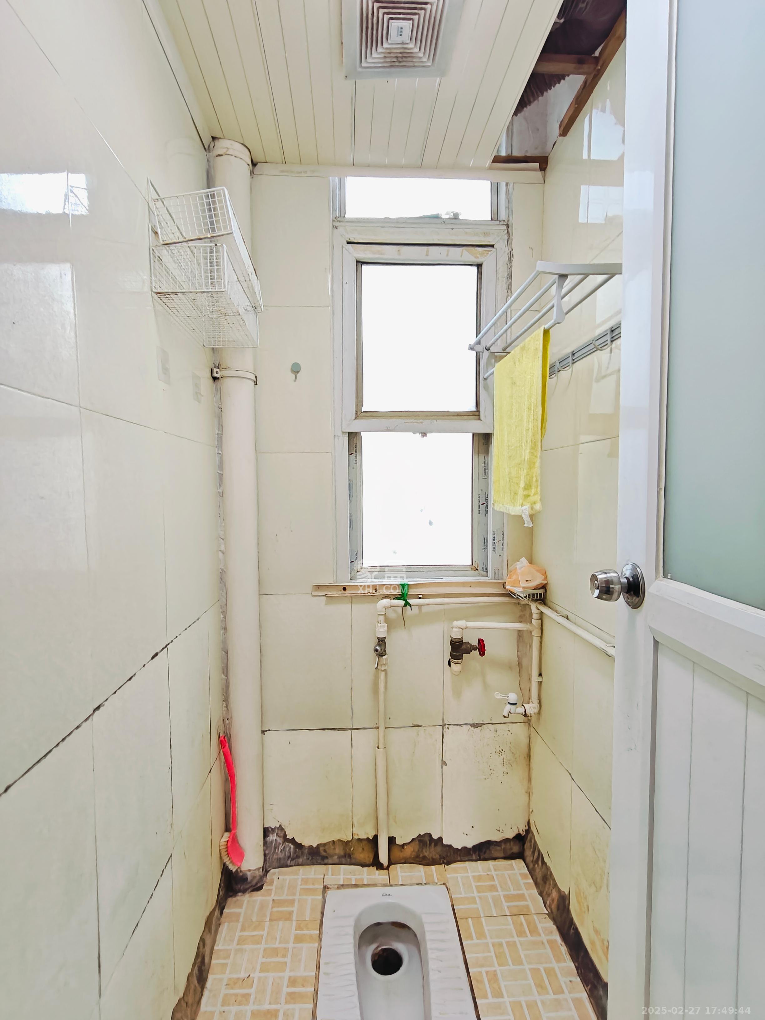 省科技厅机关二院  2室1厅1卫    1800.0元/月 省科技厅机关二院  2室1厅1卫    1800.0元/月室内图