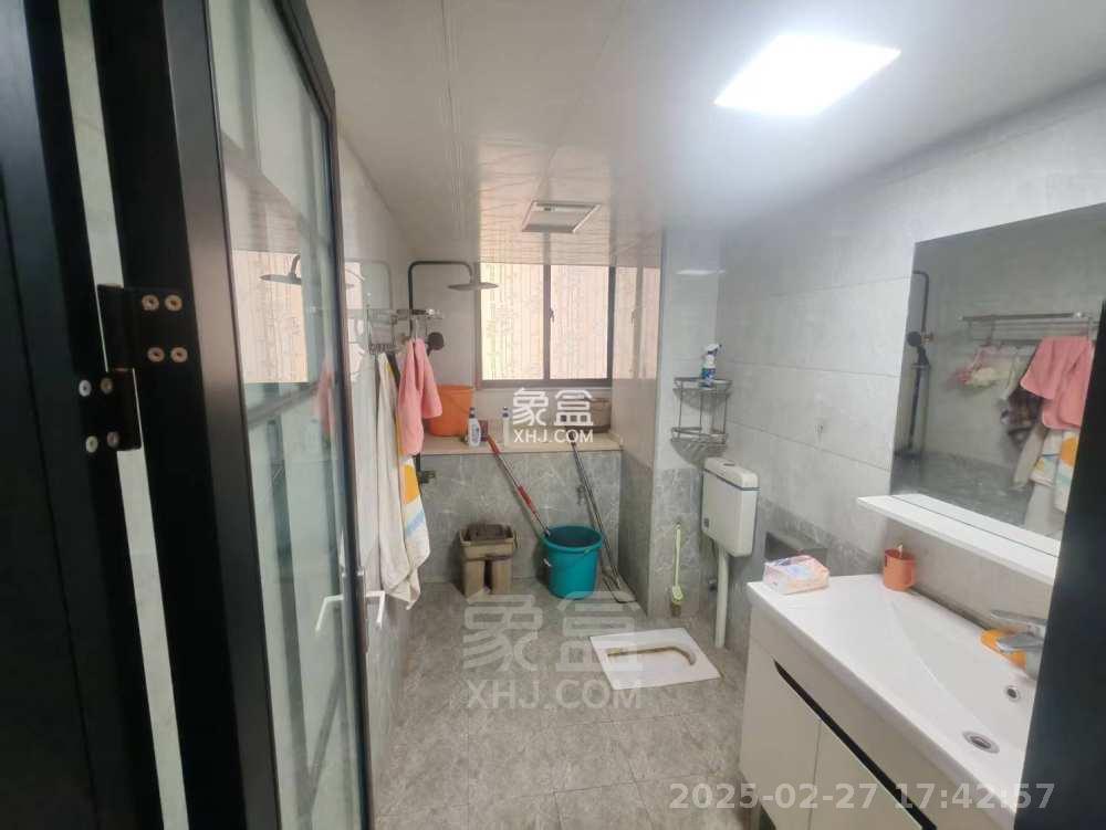 旺城天悦领秀香江 4室2厅2卫 1800.0元/月 旺城天悦领秀香江 4室2厅2卫 1800.0元/月室内图