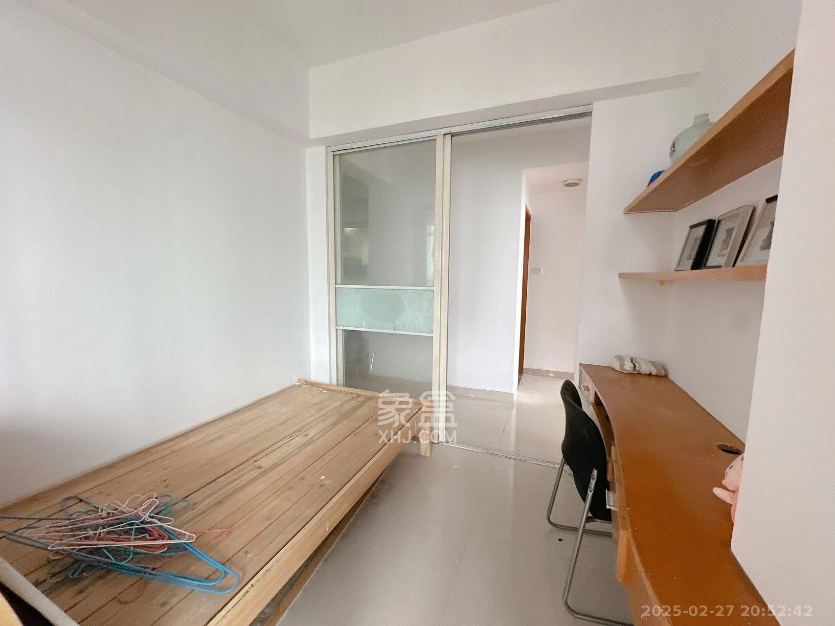 滨江君悦香邸 1室0厅0卫 2300.0元/月 滨江君悦香邸 1室0厅0卫 2300.0元/月室内图