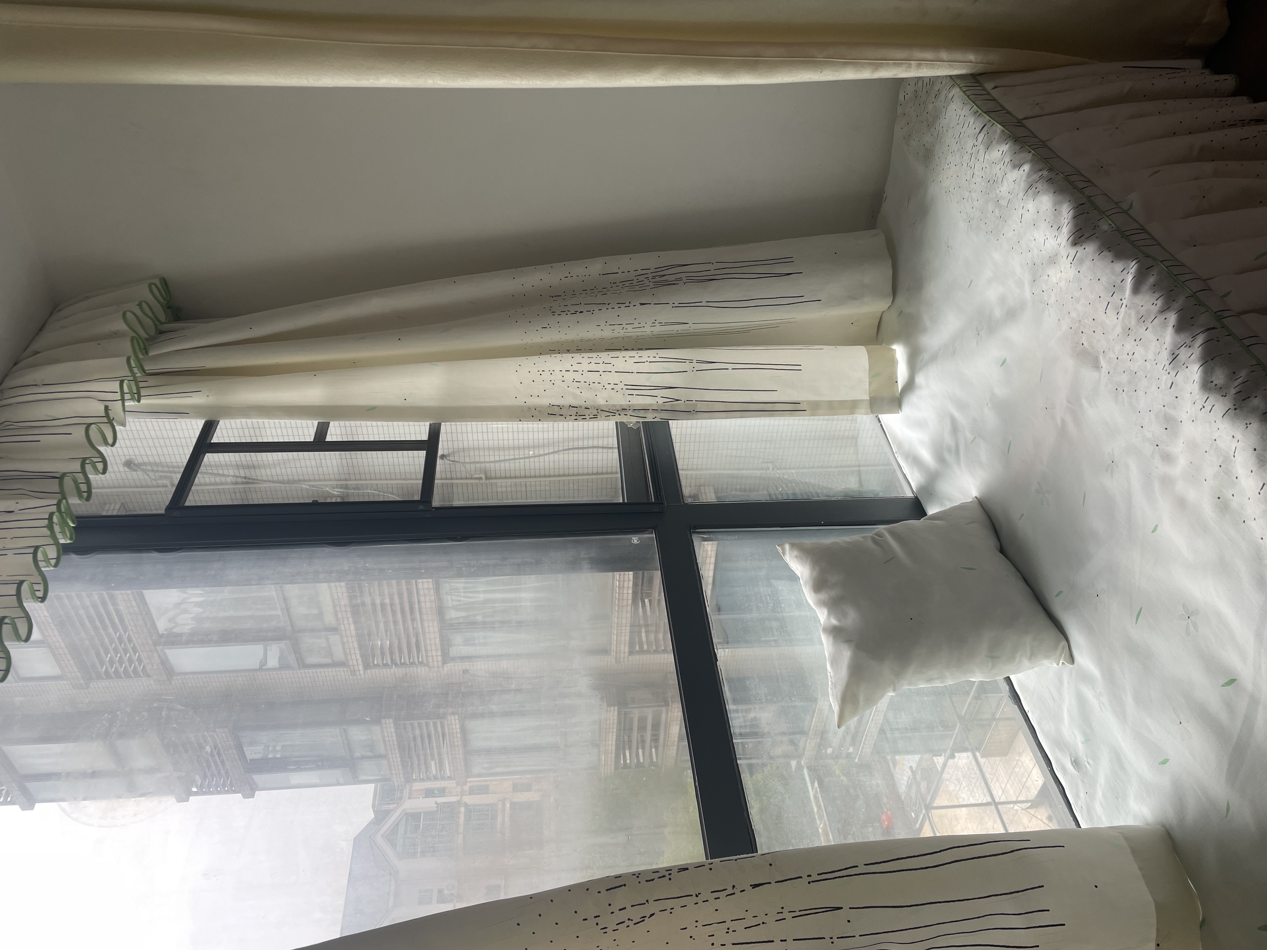 愉景湾西域 3室2厅1卫 2200.0元/月 愉景湾西域 3室2厅1卫 2200.0元/月室内图