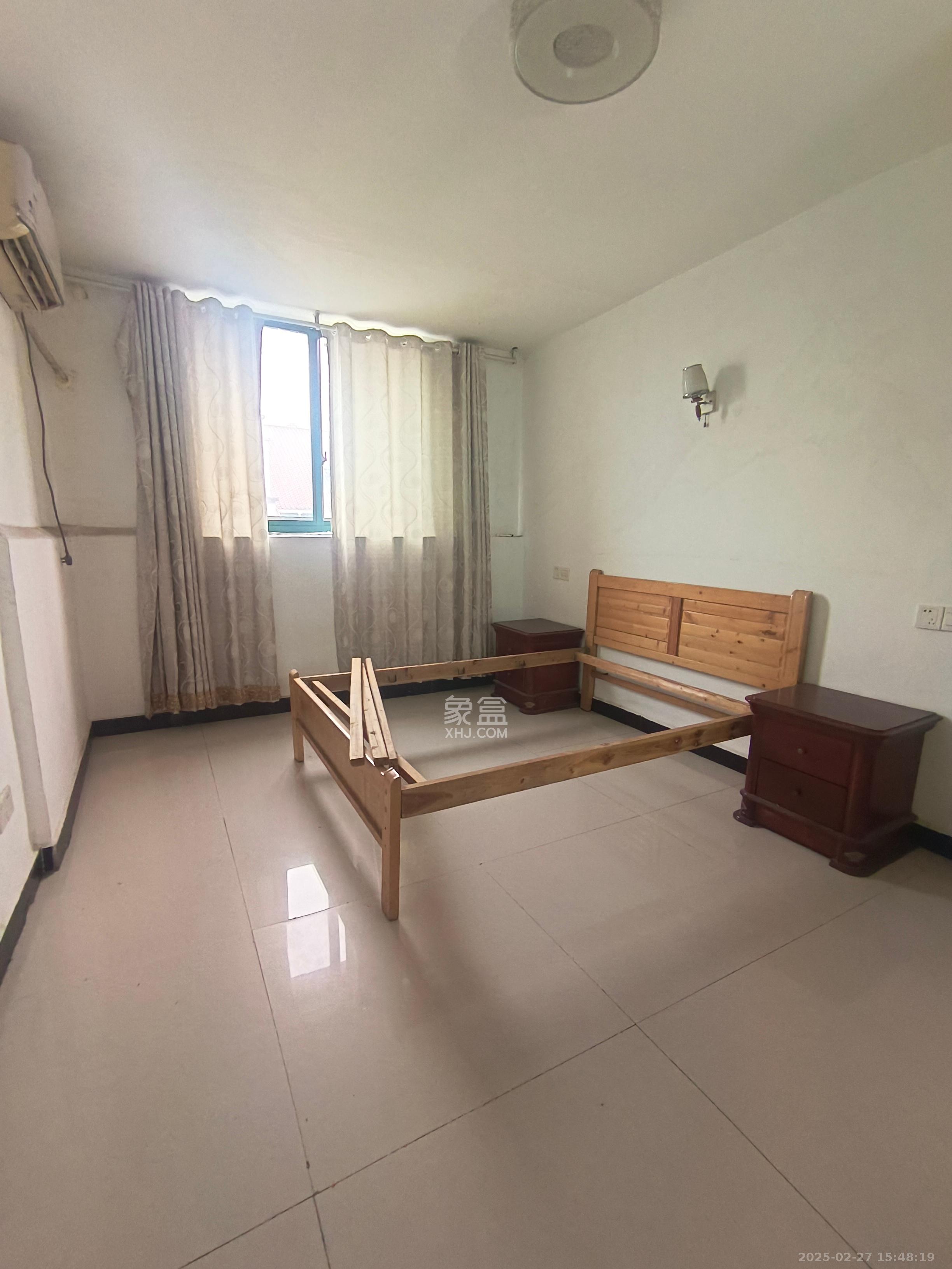 东业早安星城 7室2厅2卫 3000.0元/月 东业早安星城 7室2厅2卫 3000.0元/月室内图