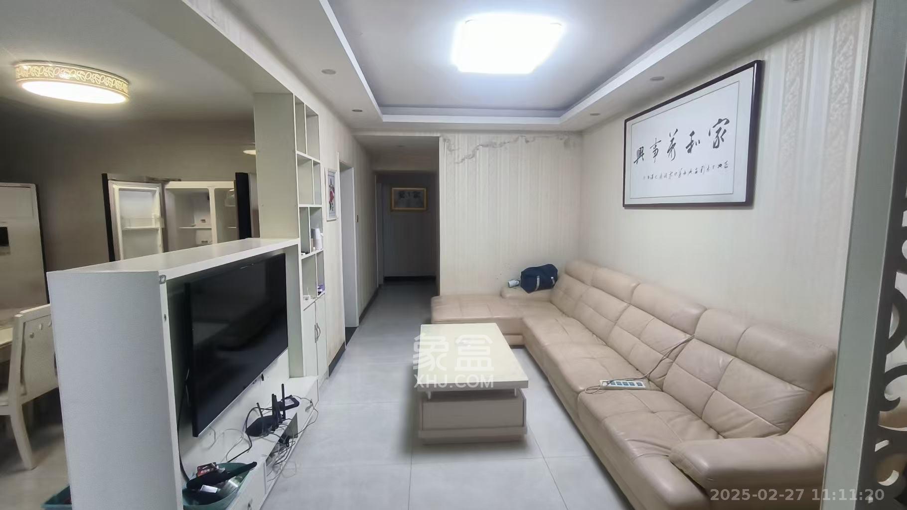 九龙领仕汇 3室2厅2卫 2500.0元/月 九龙领仕汇 3室2厅2卫 2500.0元/月室内图