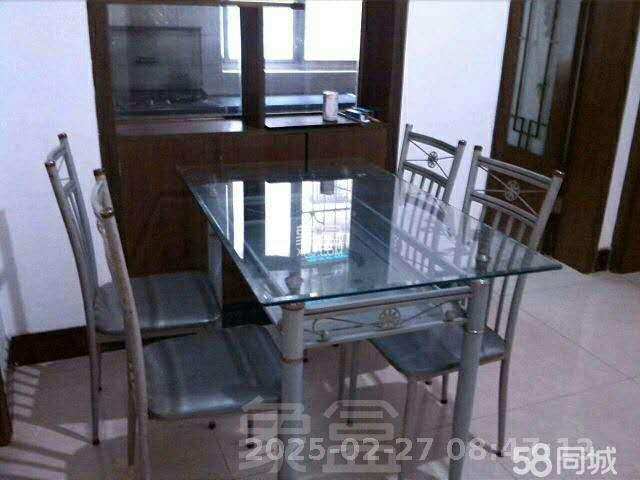 株洲华苑小区 3室2厅2卫 1800.0元/月 株洲华苑小区 3室2厅2卫 1800.0元/月室内图