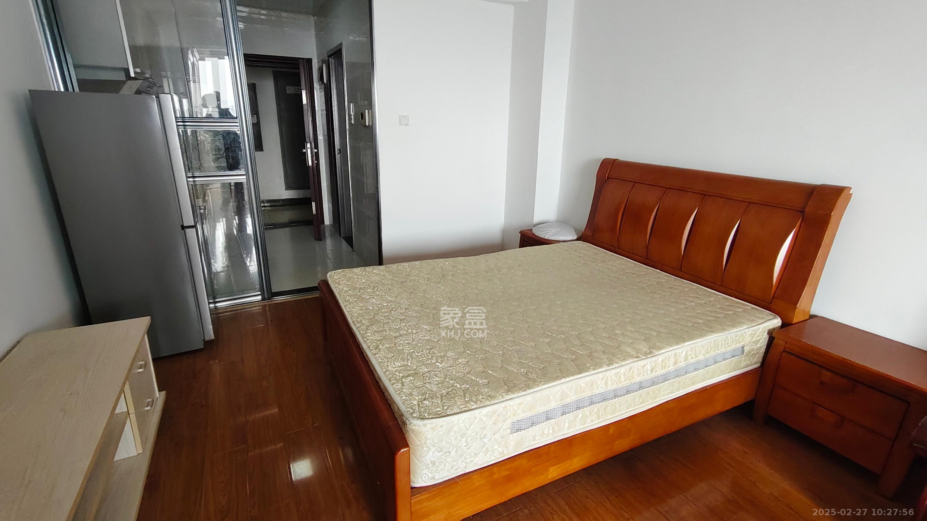 万科魅力之城  1室1厅1卫   1200.00元/月室内图