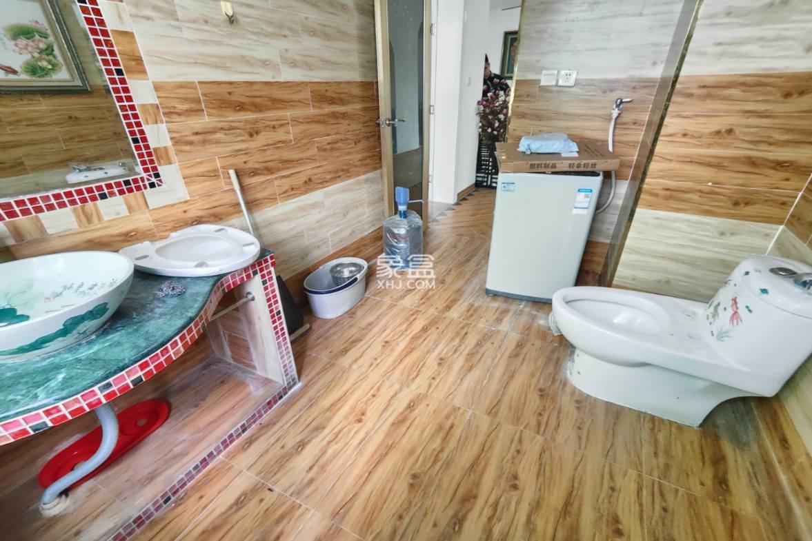 天龙阁 2室1厅1卫 110.0万 天龙阁 2室1厅1卫 110.0万室内图