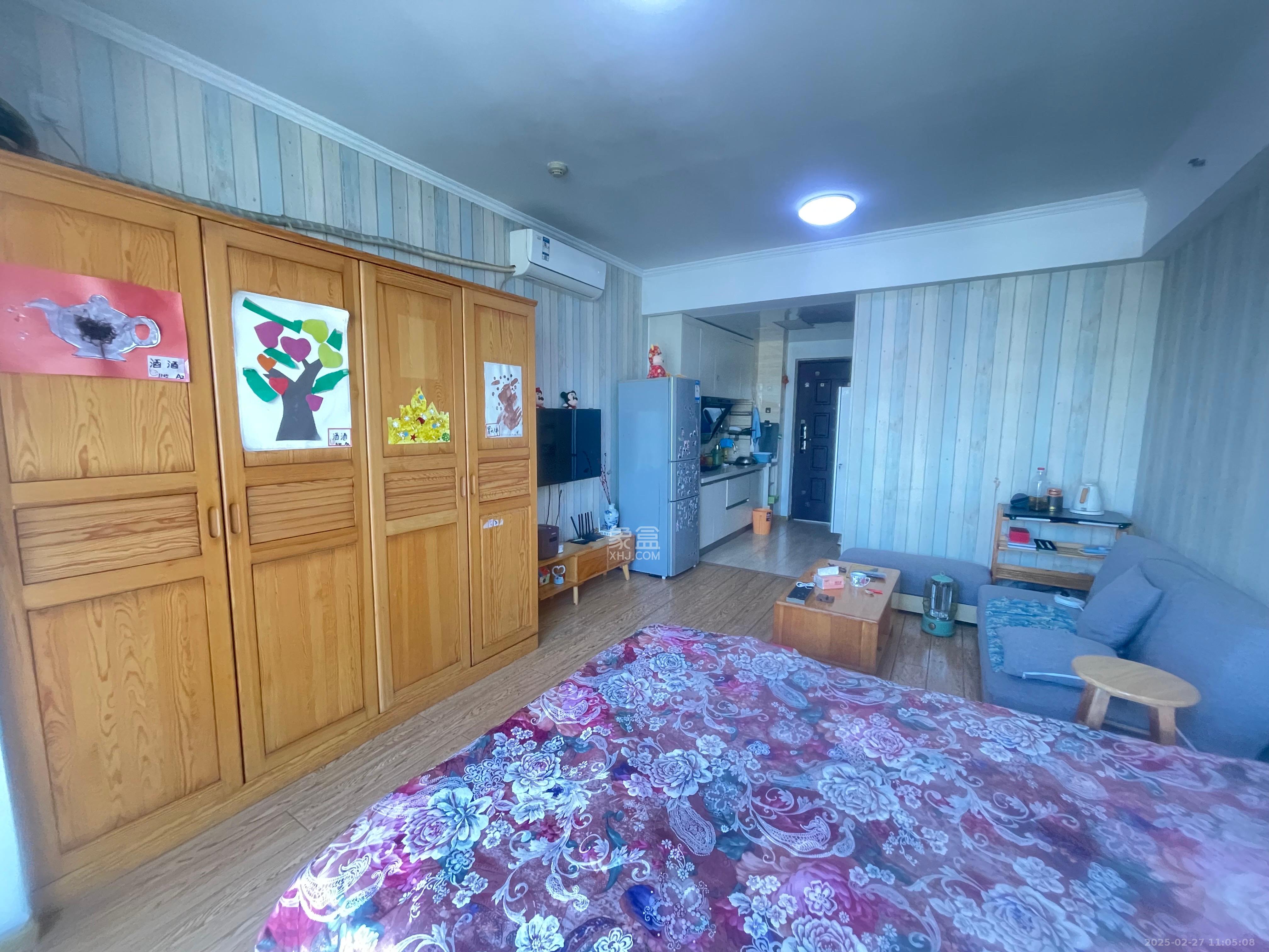 融科东南海 1室1厅1卫 1500.0元/月 融科东南海 1室1厅1卫 1500.0元/月室内图