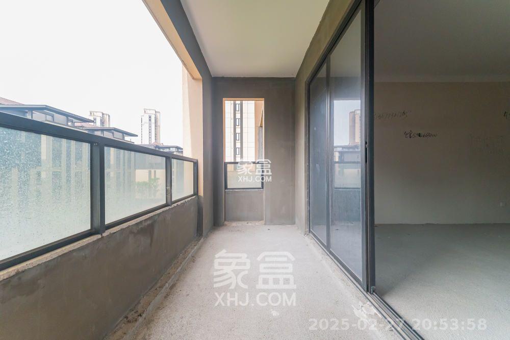 长房星昇公馆 4室2厅2卫 1000.0元/月 长房星昇公馆 4室2厅2卫 1000.0元/月室内图