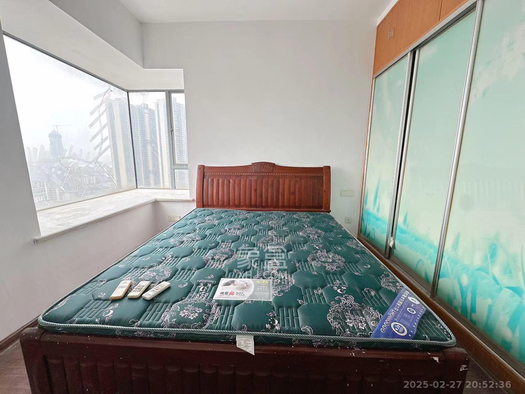 滨江君悦香邸 1室0厅0卫 2300.0元/月 滨江君悦香邸 1室0厅0卫 2300.0元/月室内图