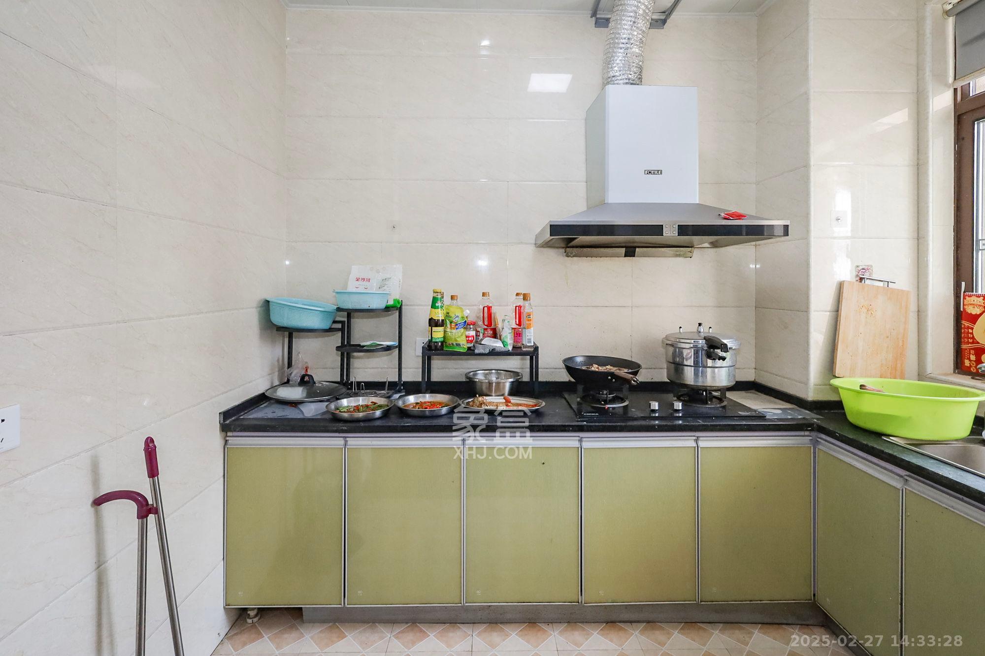 阳光丽城二期 4室2厅2卫 3000.0元/月 阳光丽城二期 4室2厅2卫 3000.0元/月室内图