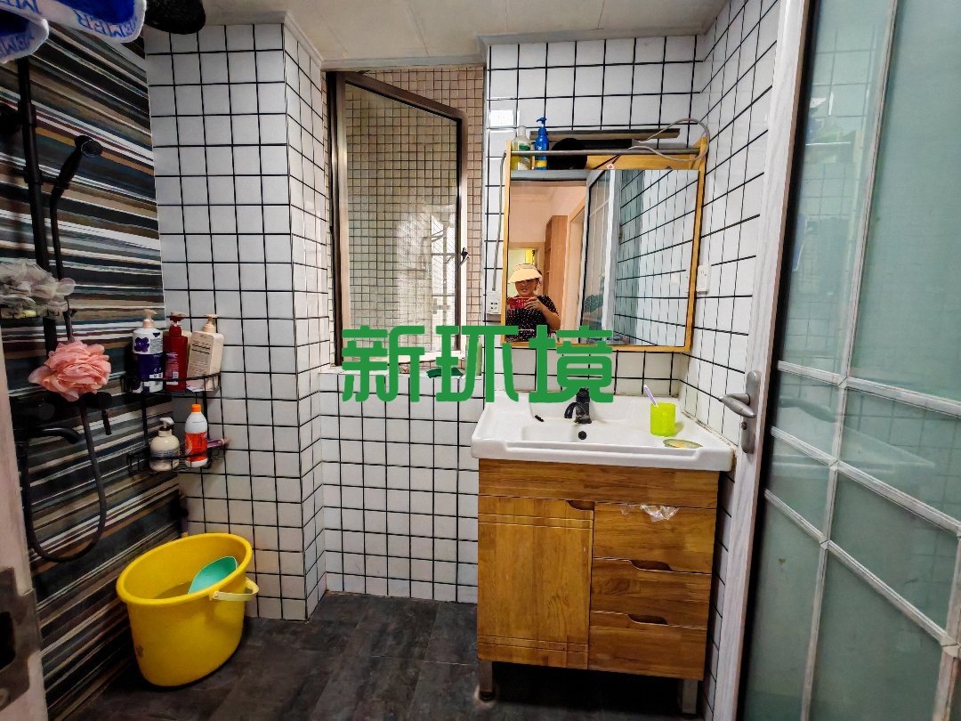 维港御景湾  2室2厅1卫   62.80万客厅