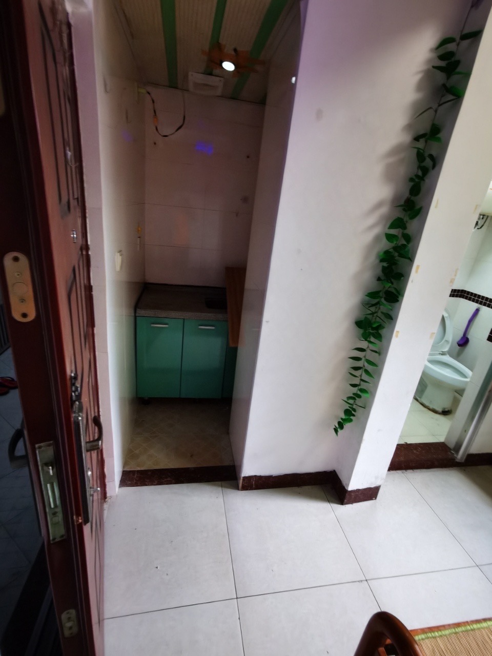 钟山大厦(义龙西路中山大厦) 1室1厅1卫 33.8万 钟山大厦(义龙西路中山大厦) 1室1厅1卫 33.8万客厅