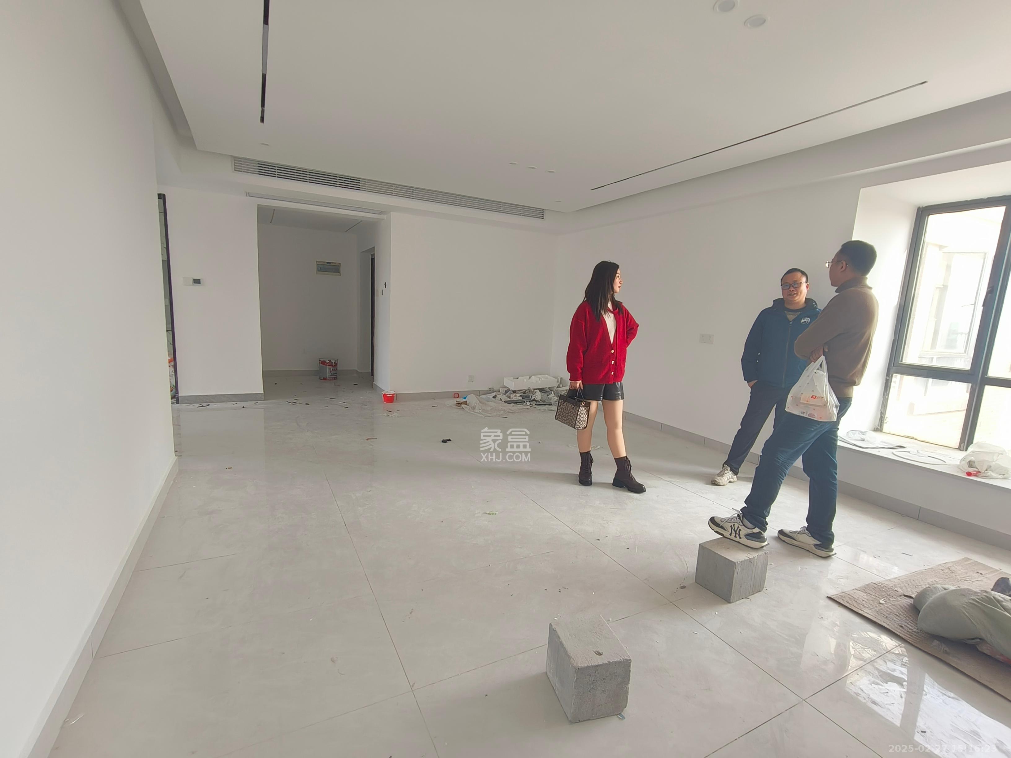 五矿紫湖香醍 3室2厅2卫 2800.0元/月 五矿紫湖香醍 3室2厅2卫 2800.0元/月室内图