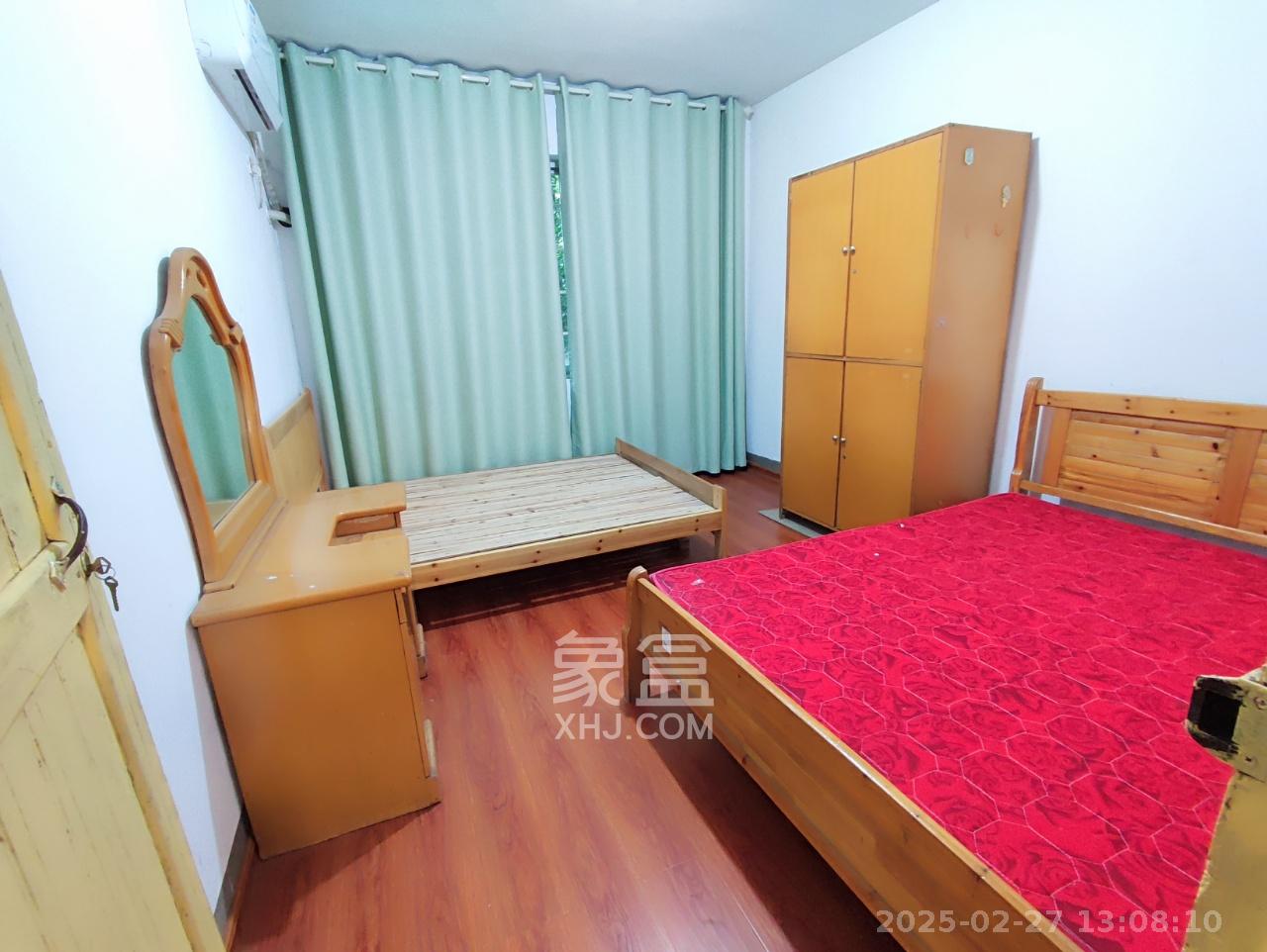 中南汽车世界 2室2厅1卫 1200.0元/月 中南汽车世界 2室2厅1卫 1200.0元/月室内图