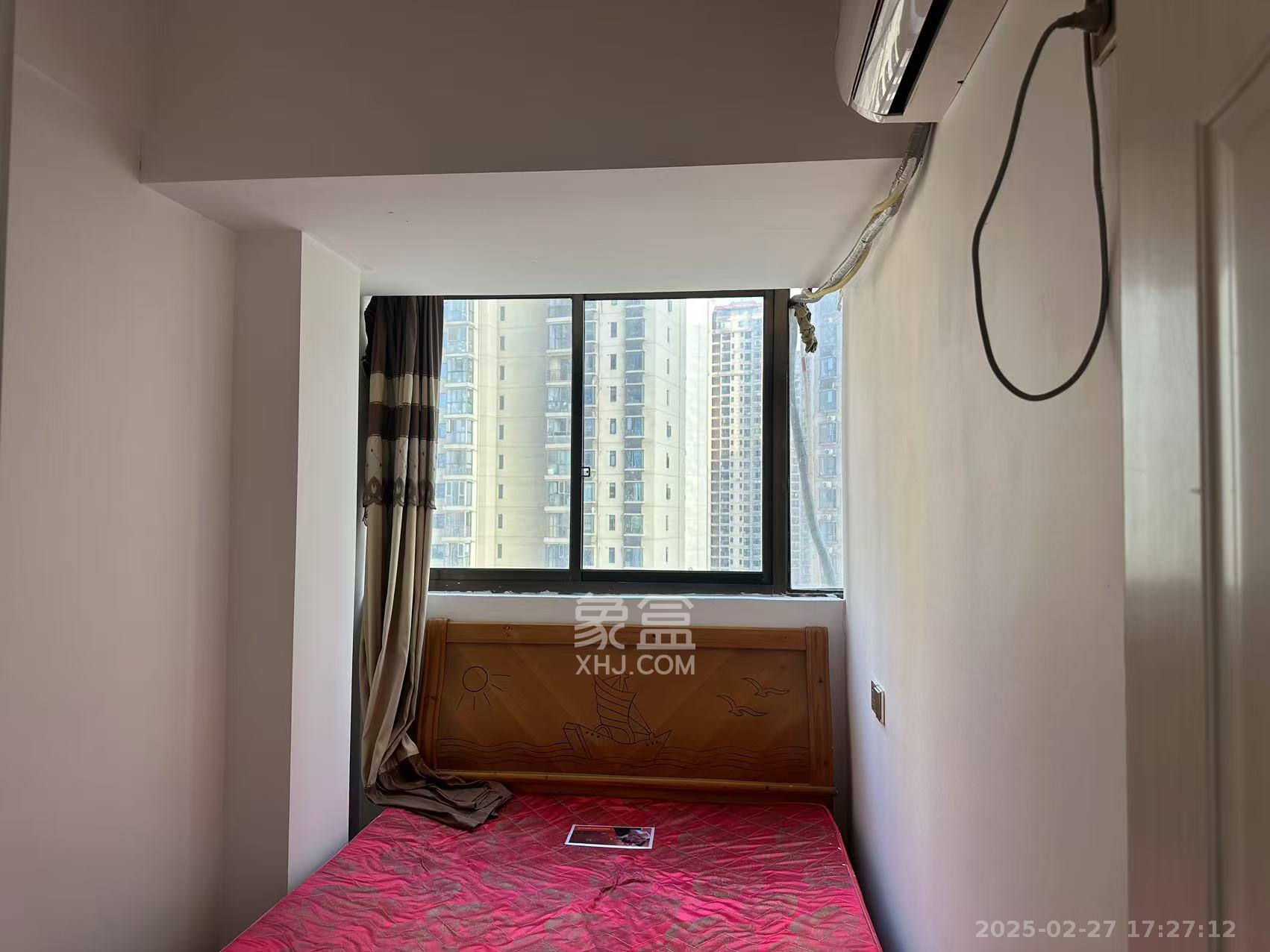 江山帝景哈佛  1室1厅1卫    1300.0元/月 江山帝景哈佛  1室1厅1卫    1300.0元/月室内图