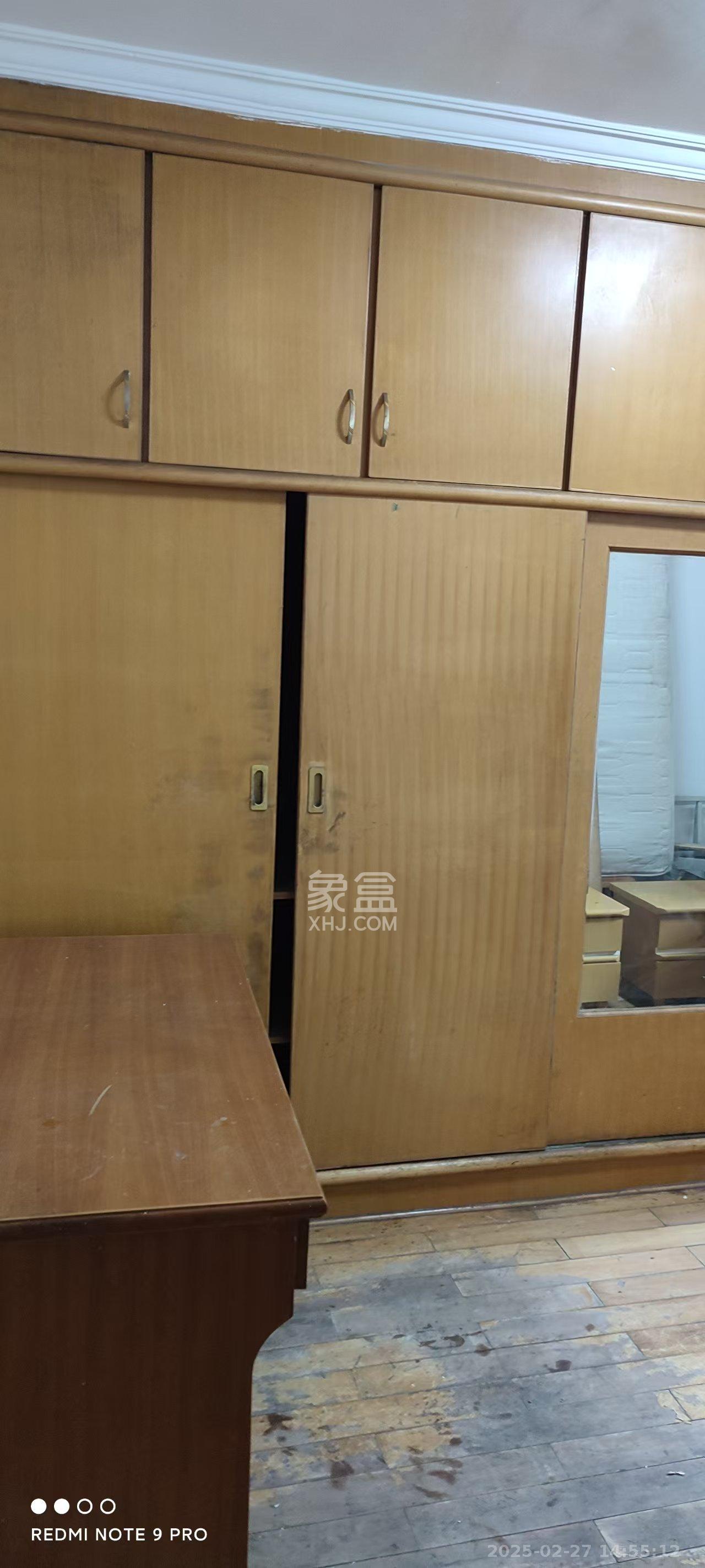 崇文里（崇圣里）散盘  3室1厅1卫   1200.00元/月室内图