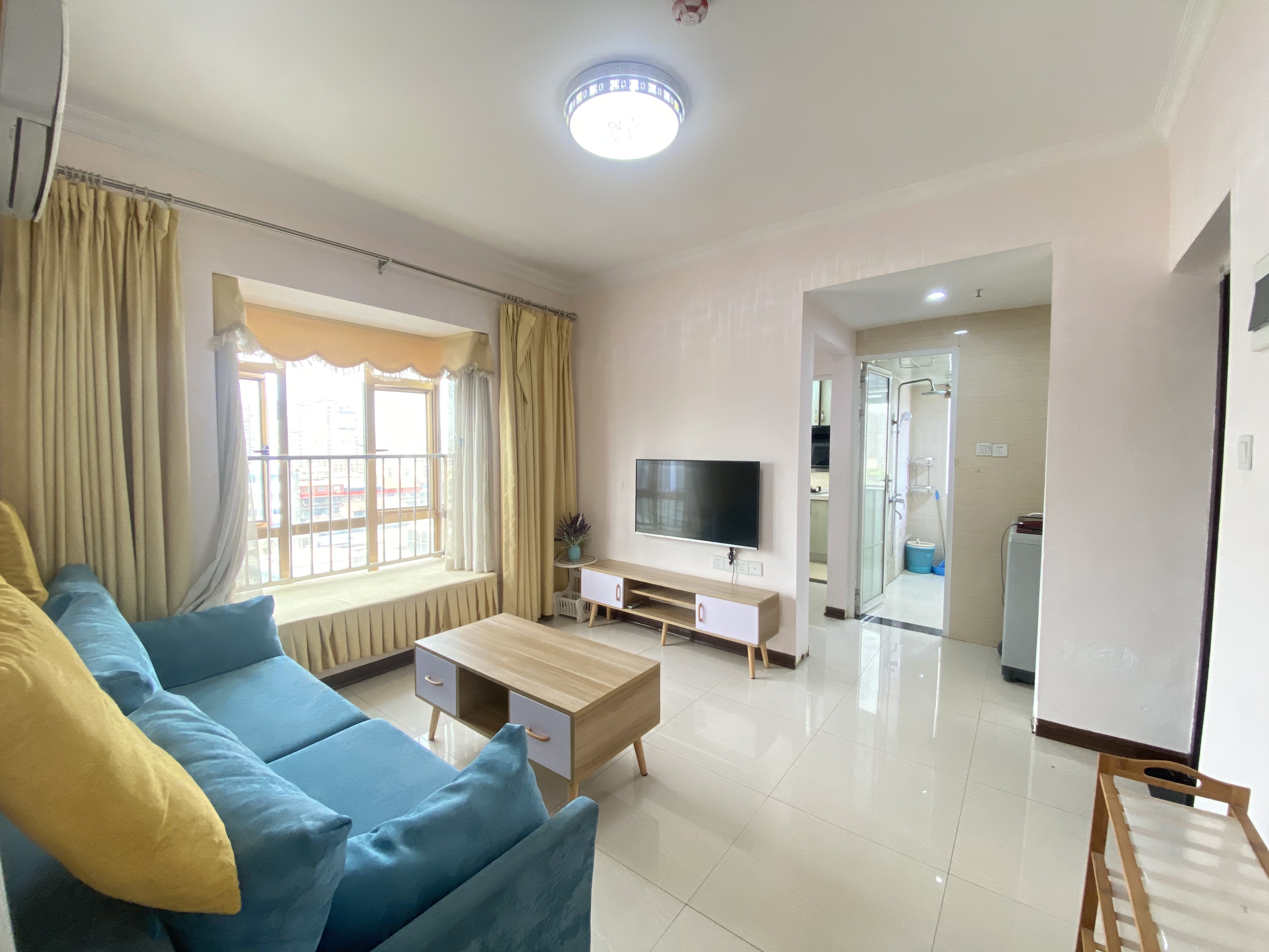 旺角星辰 1室1厅1卫 28.0万 旺角星辰 1室1厅1卫 28.0万客厅