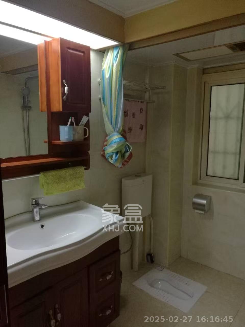 香巴圣地 3室2厅2卫 3000.0元/月 香巴圣地 3室2厅2卫 3000.0元/月室内图