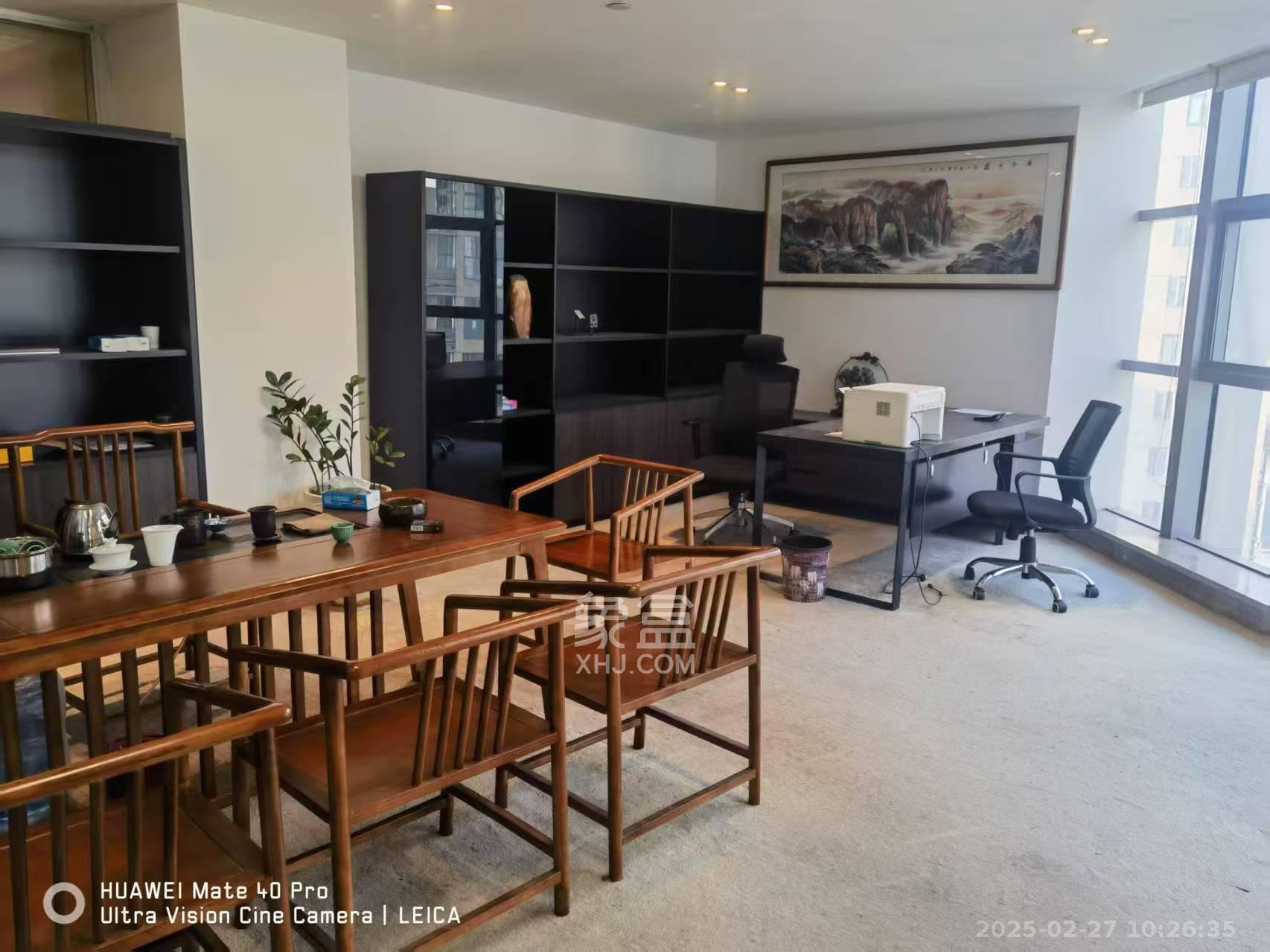 双塔国际广场   111.08㎡      5000.0元/月室内图