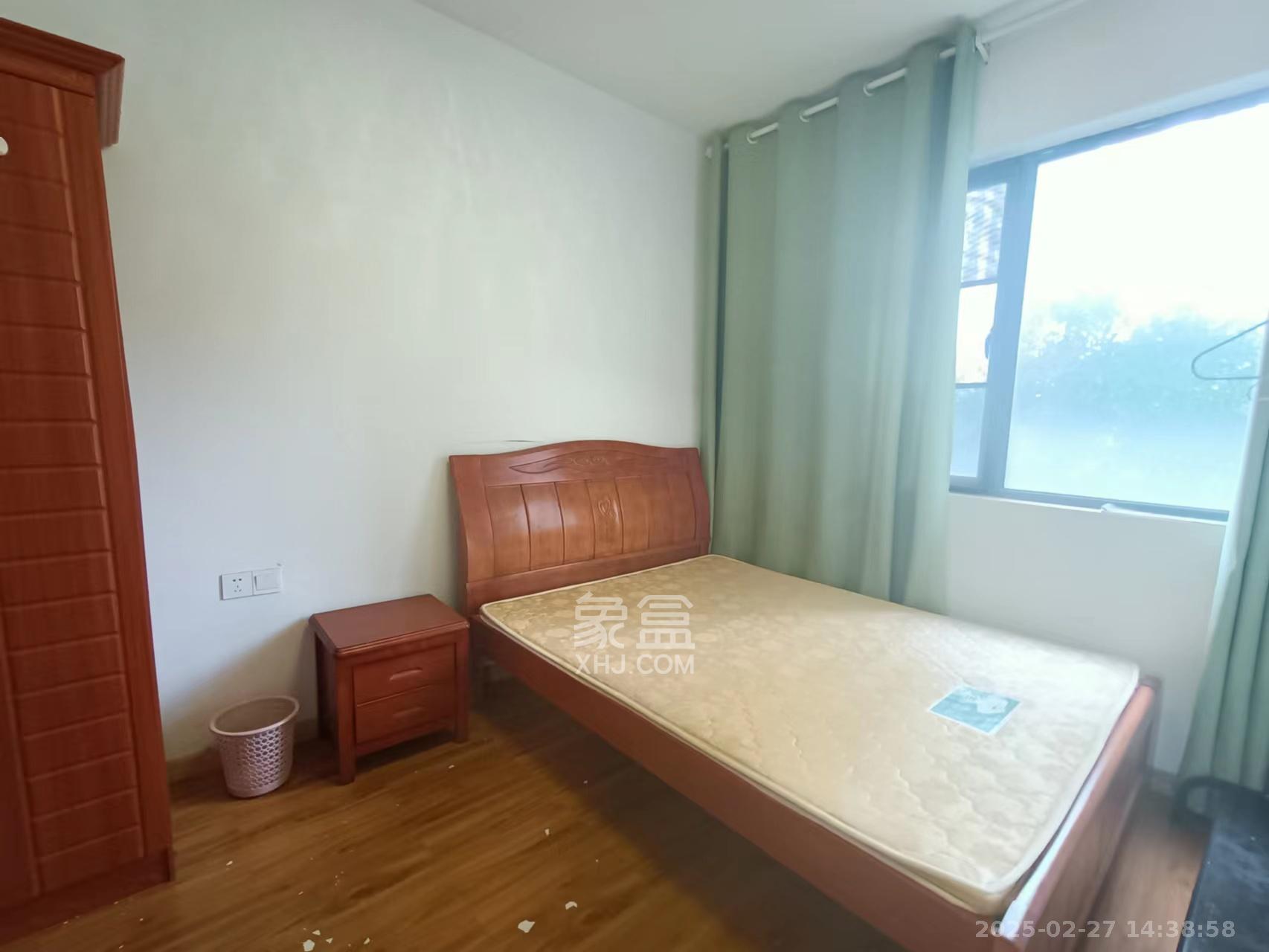 荣盛花语书苑  3室2厅1卫    2600.0元/月室内图