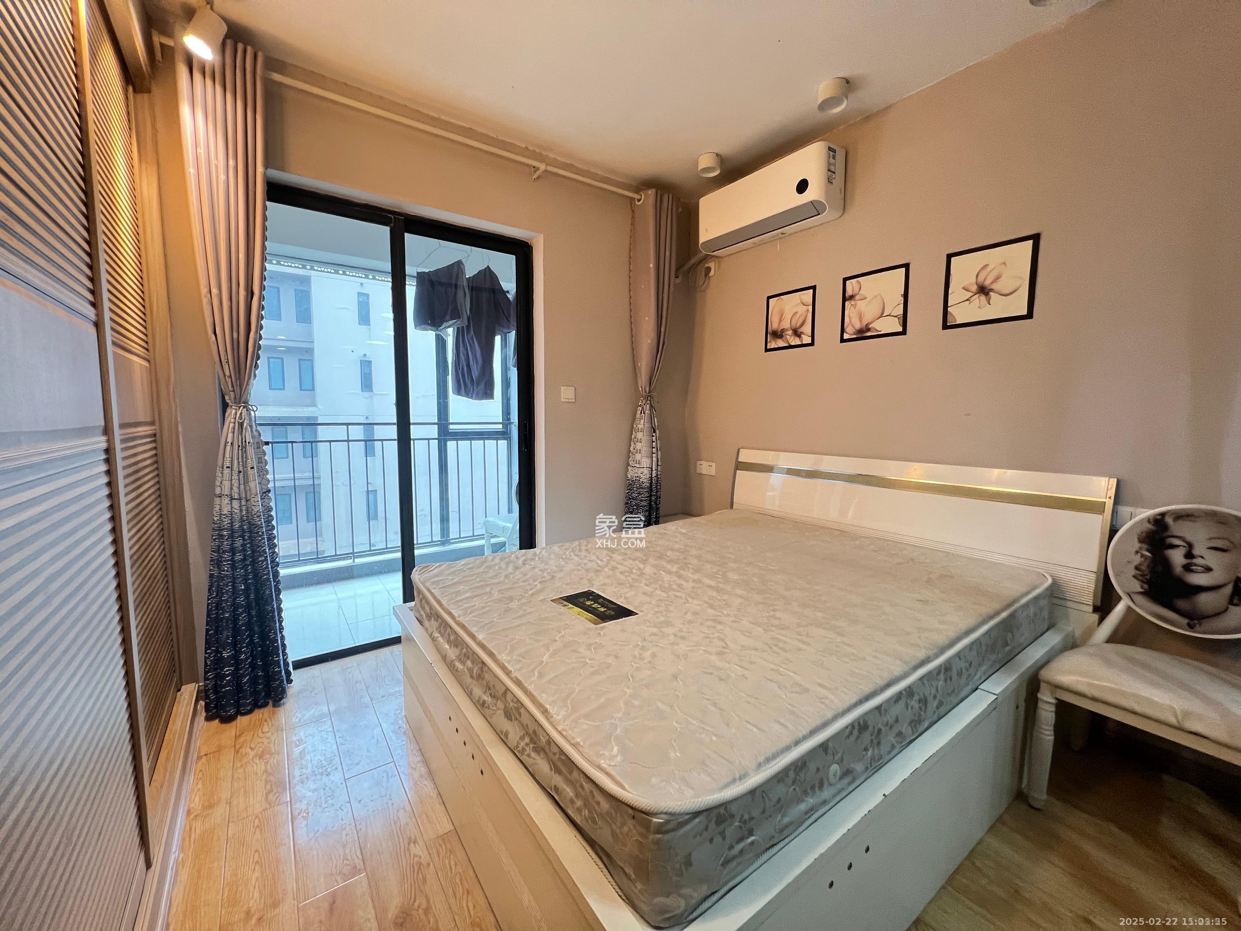 万科金域华府一期  1室1厅1卫    1500.0元/月 万科金域华府一期  1室1厅1卫    1500.0元/月室内图