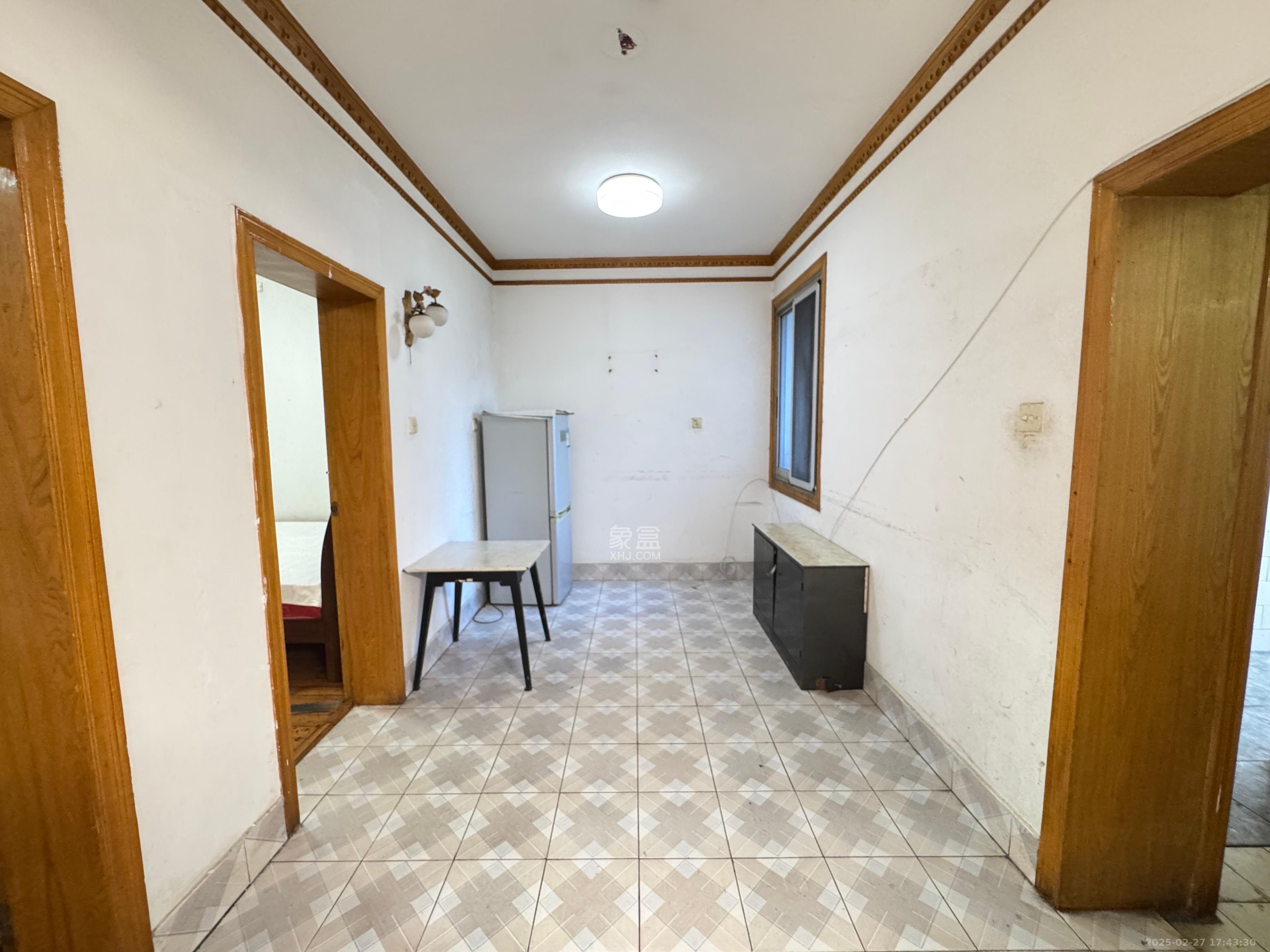 省农办火星宿舍 3室1厅1卫 1500.0元/月 省农办火星宿舍 3室1厅1卫 1500.0元/月室内图