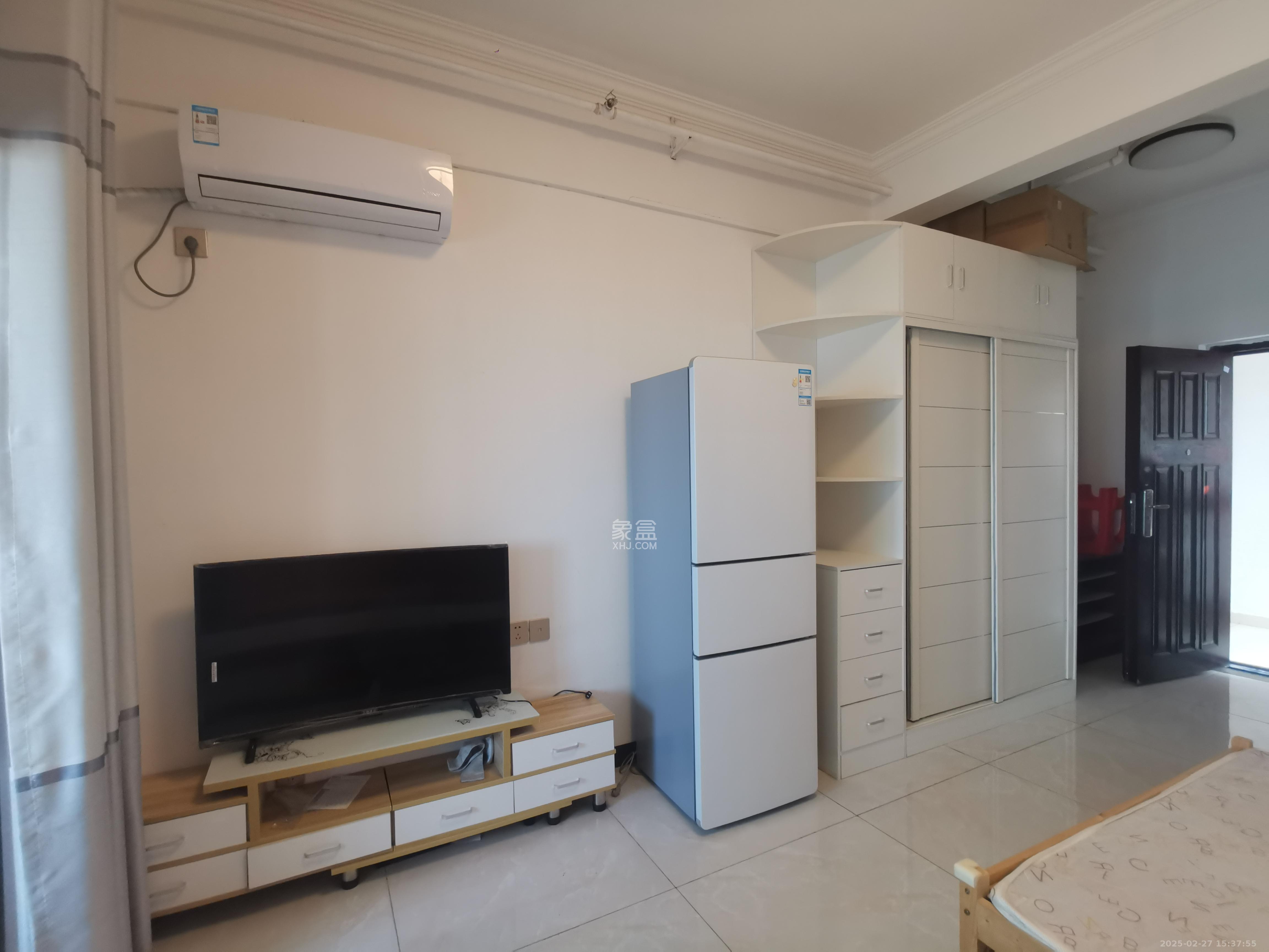 明发国际城 1室1厅1卫 1300.0元/月 明发国际城 1室1厅1卫 1300.0元/月室内图