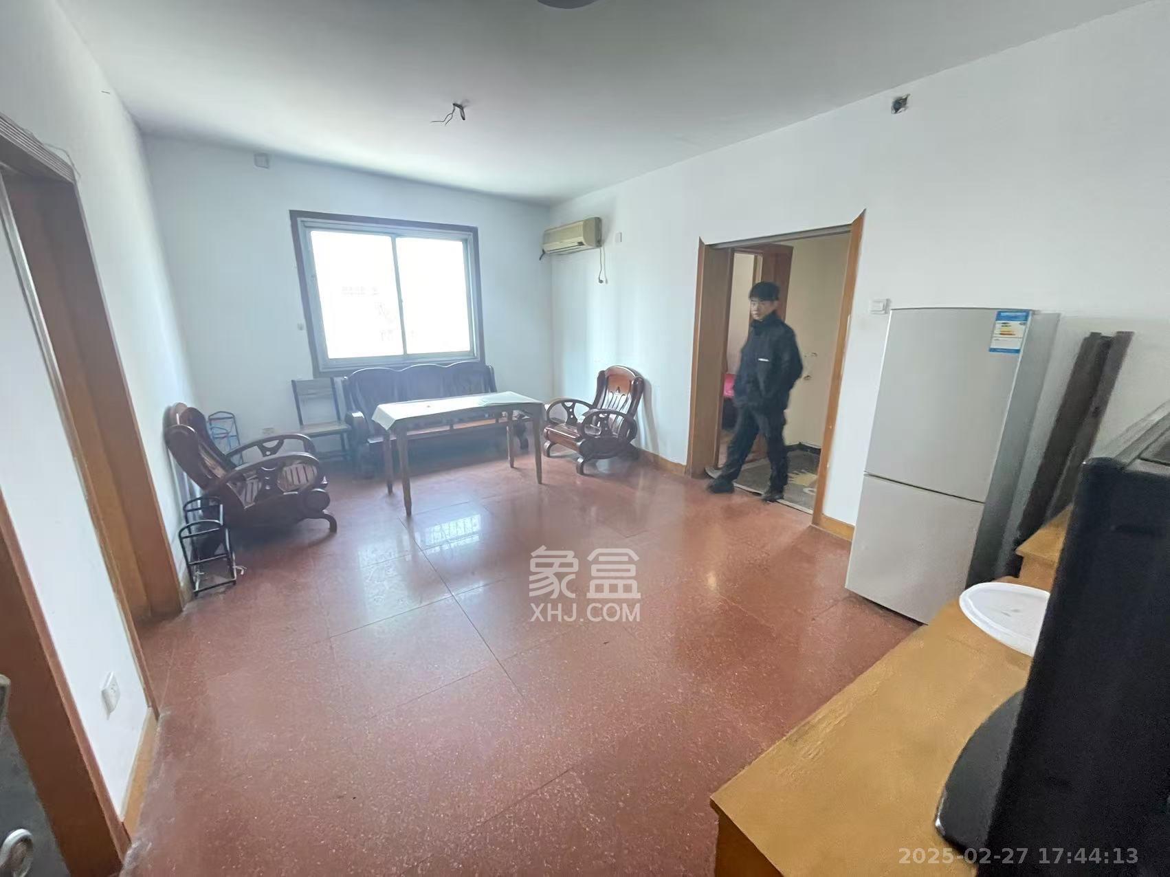 活元桥散盘  3室1厅1卫   1600.00元/月室内图