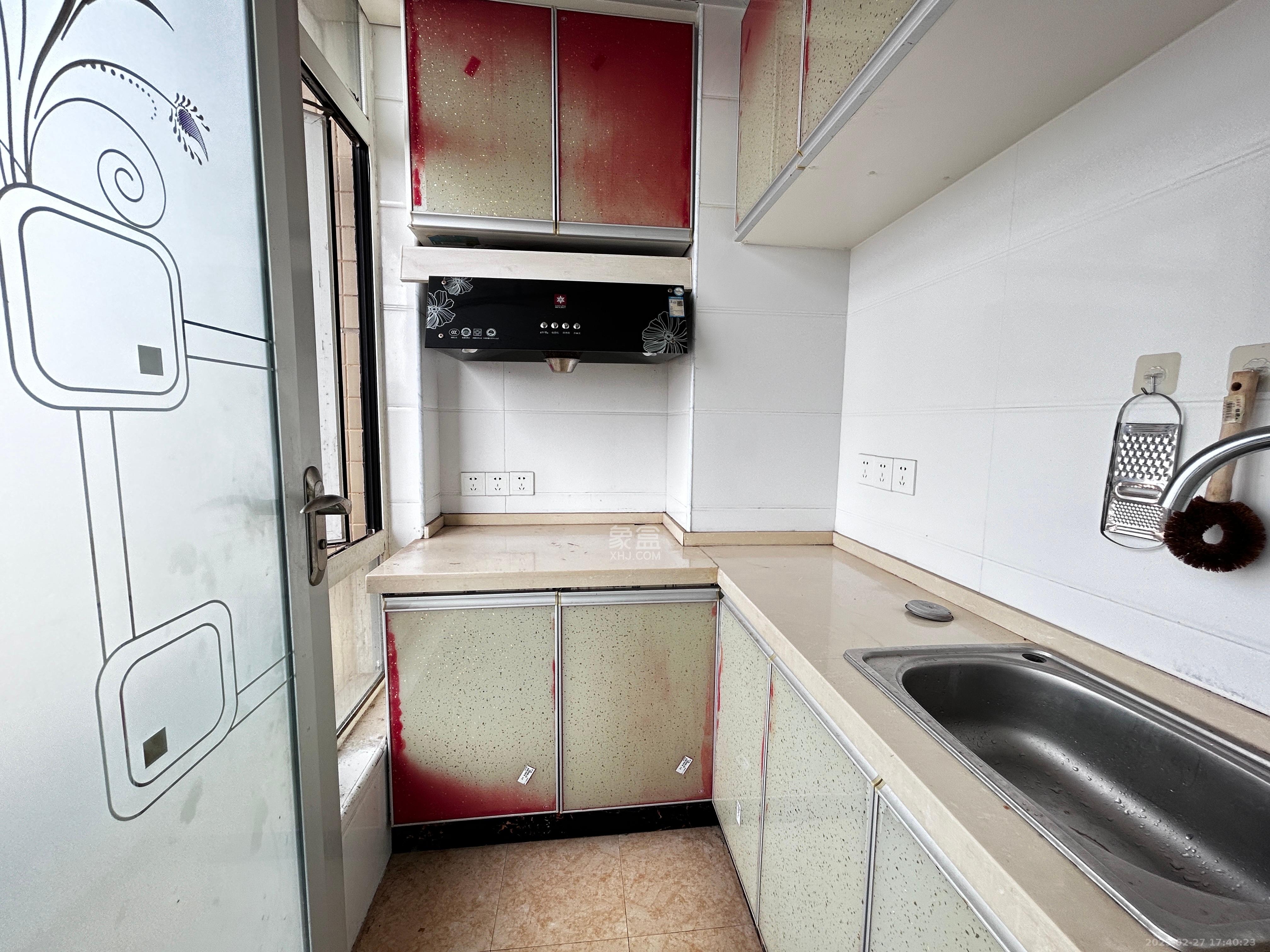 金鼎公园尚 1室1厅0卫 1300.0元/月 金鼎公园尚 1室1厅0卫 1300.0元/月室内图