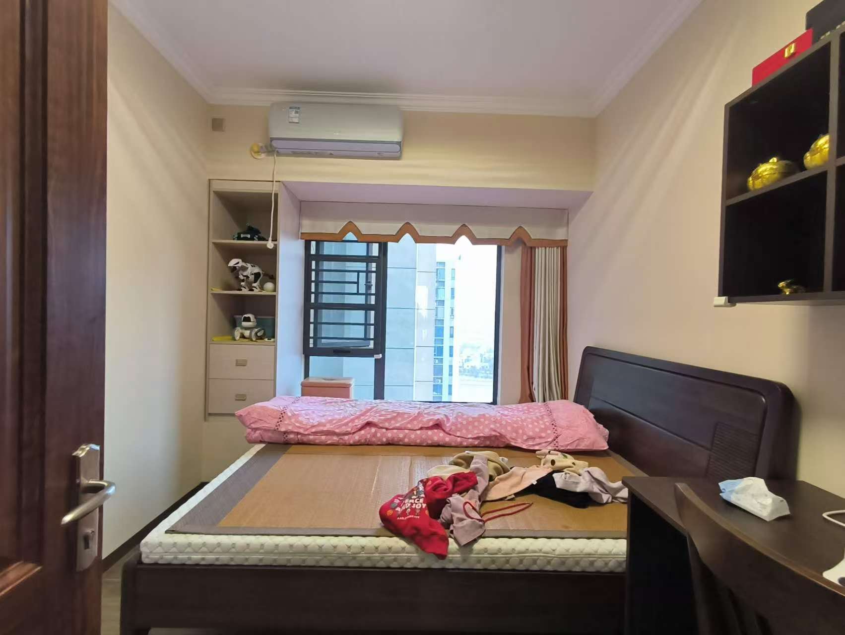 碧桂园中央半岛 5室2厅2卫 338.0万 碧桂园中央半岛 5室2厅2卫 338.0万室内图