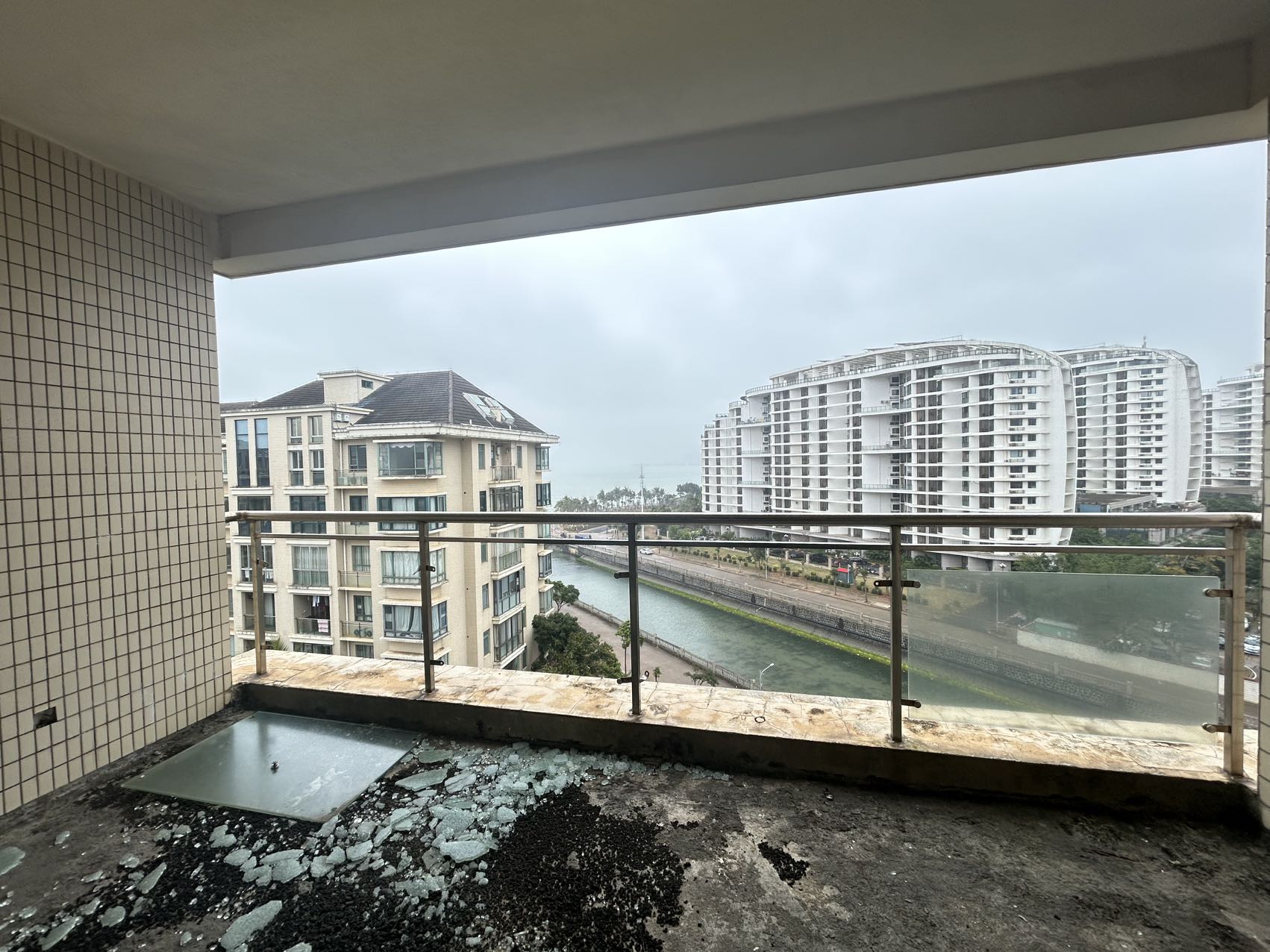 金外滩  4室2厅2卫    345.0万 金外滩  4室2厅2卫    345.0万