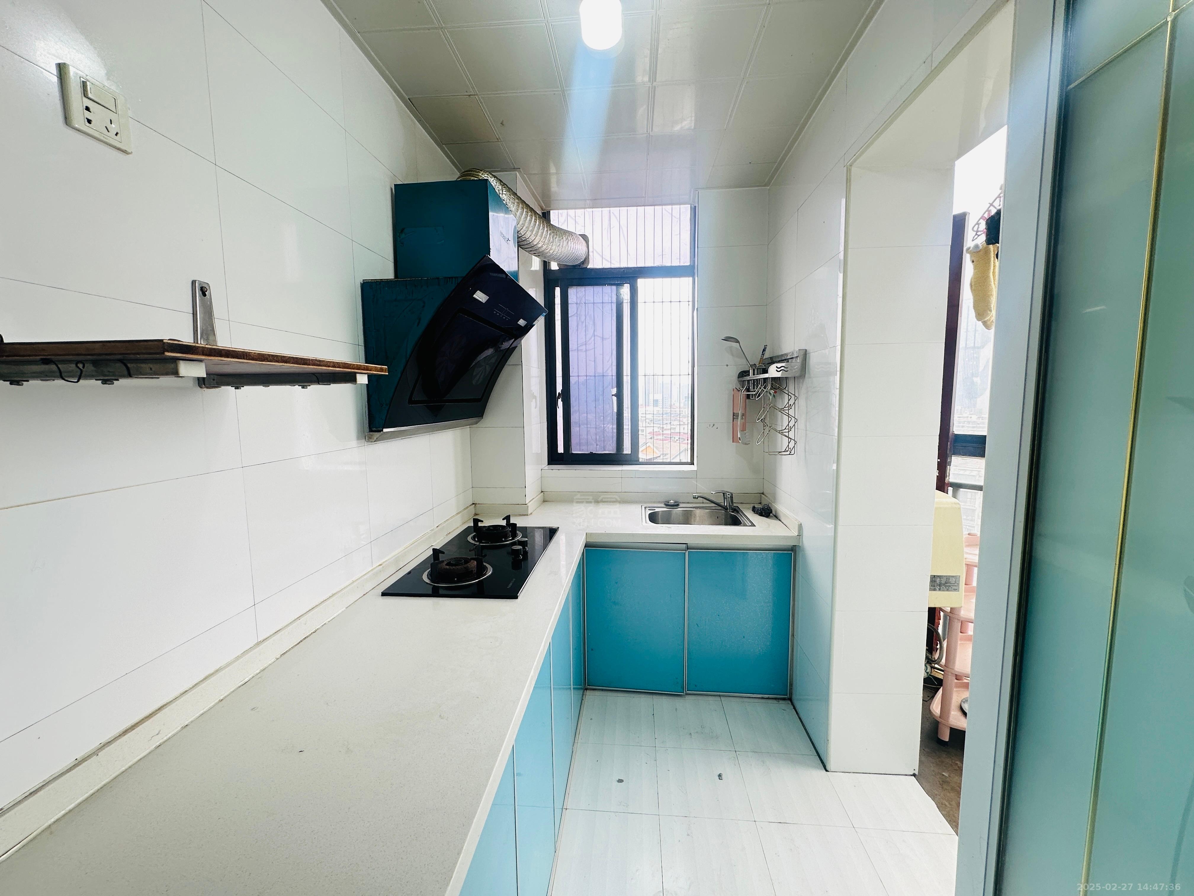 水岸春天 2室2厅1卫 1400.0元/月 水岸春天 2室2厅1卫 1400.0元/月室内图